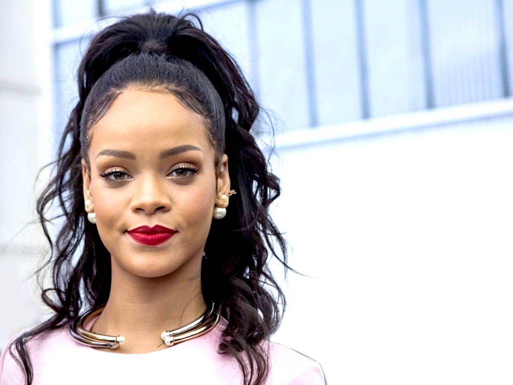 Rihanna HQ Desktop Wallpaper 10175