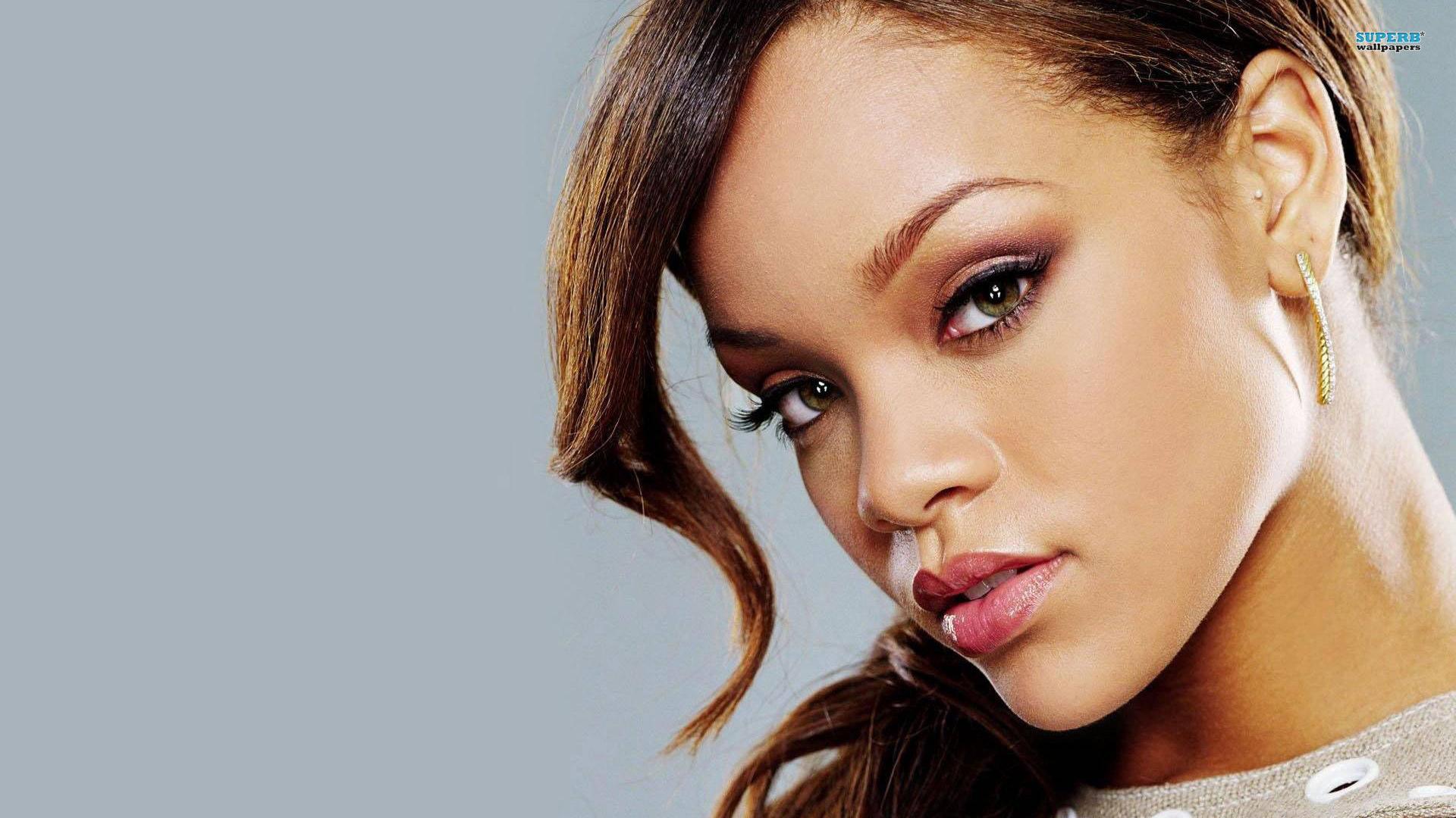 Wallpaper- Rihanna -Female Singer Wallpaper Background in 4k
