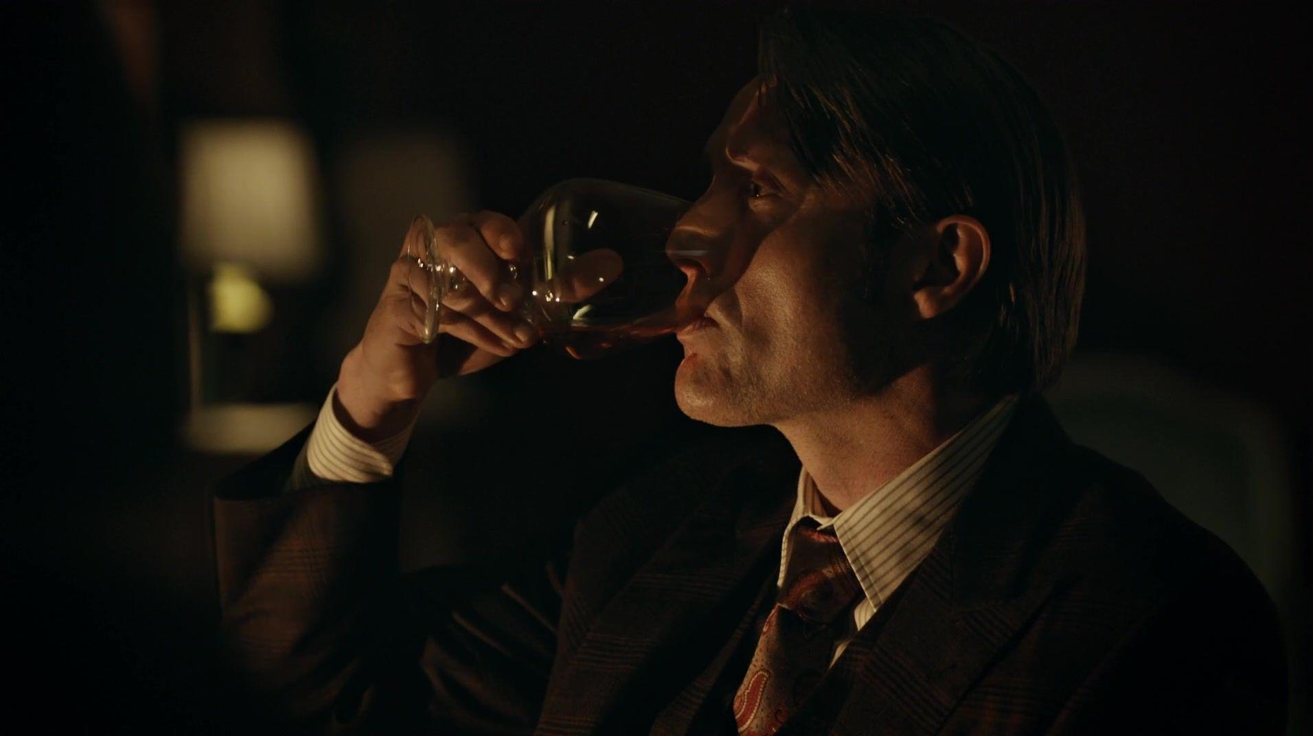 Mads Mikkelsen TV Show Hannibal Wallpaper