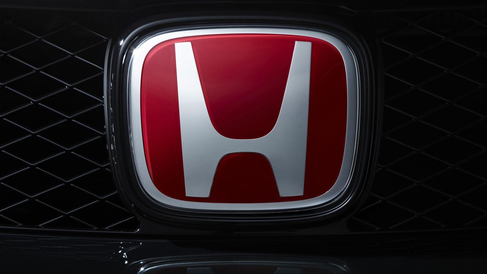 Red Honda Emblem Wallpaper