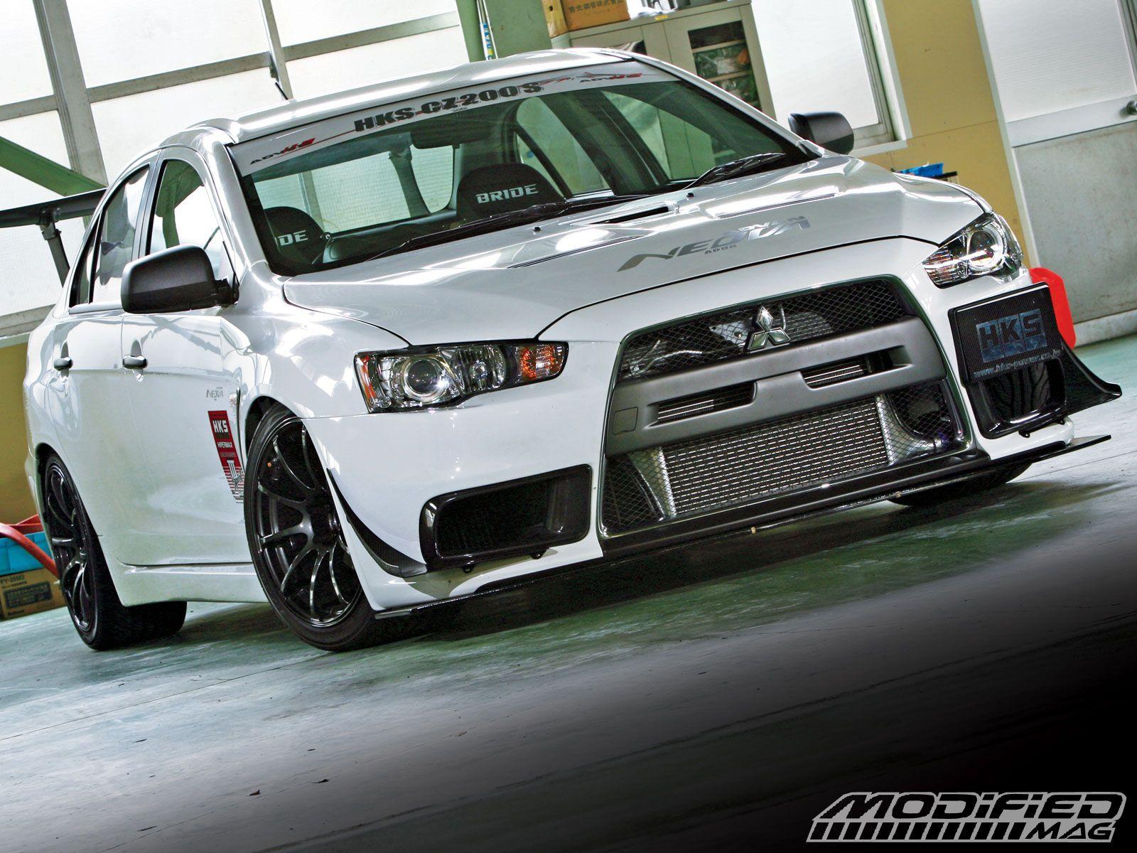 mitsubishi lancer evolution x 2 High Quality Wallpaper