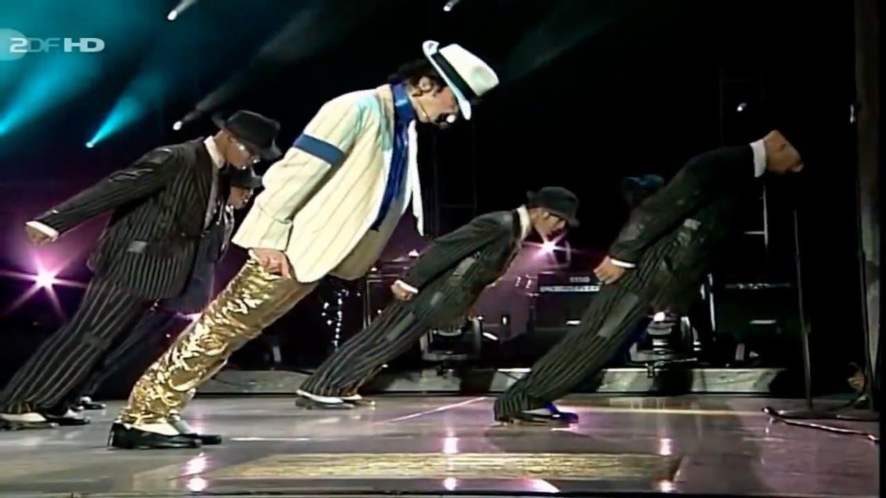 Michael Jackson is not only a singer but also his dance style is
