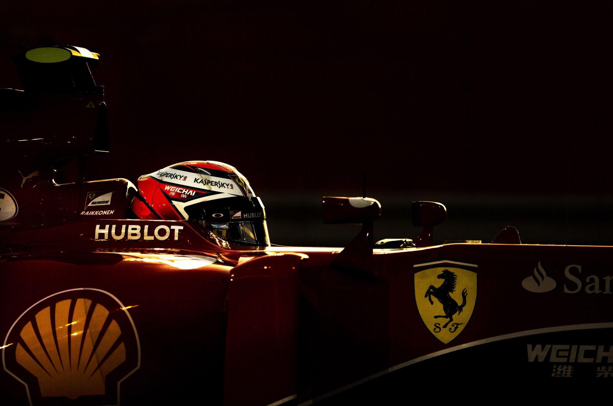 Kimi Raikkonen Ferrari Wall Mural & Kimi Raikkonen Ferrari Wallpaper