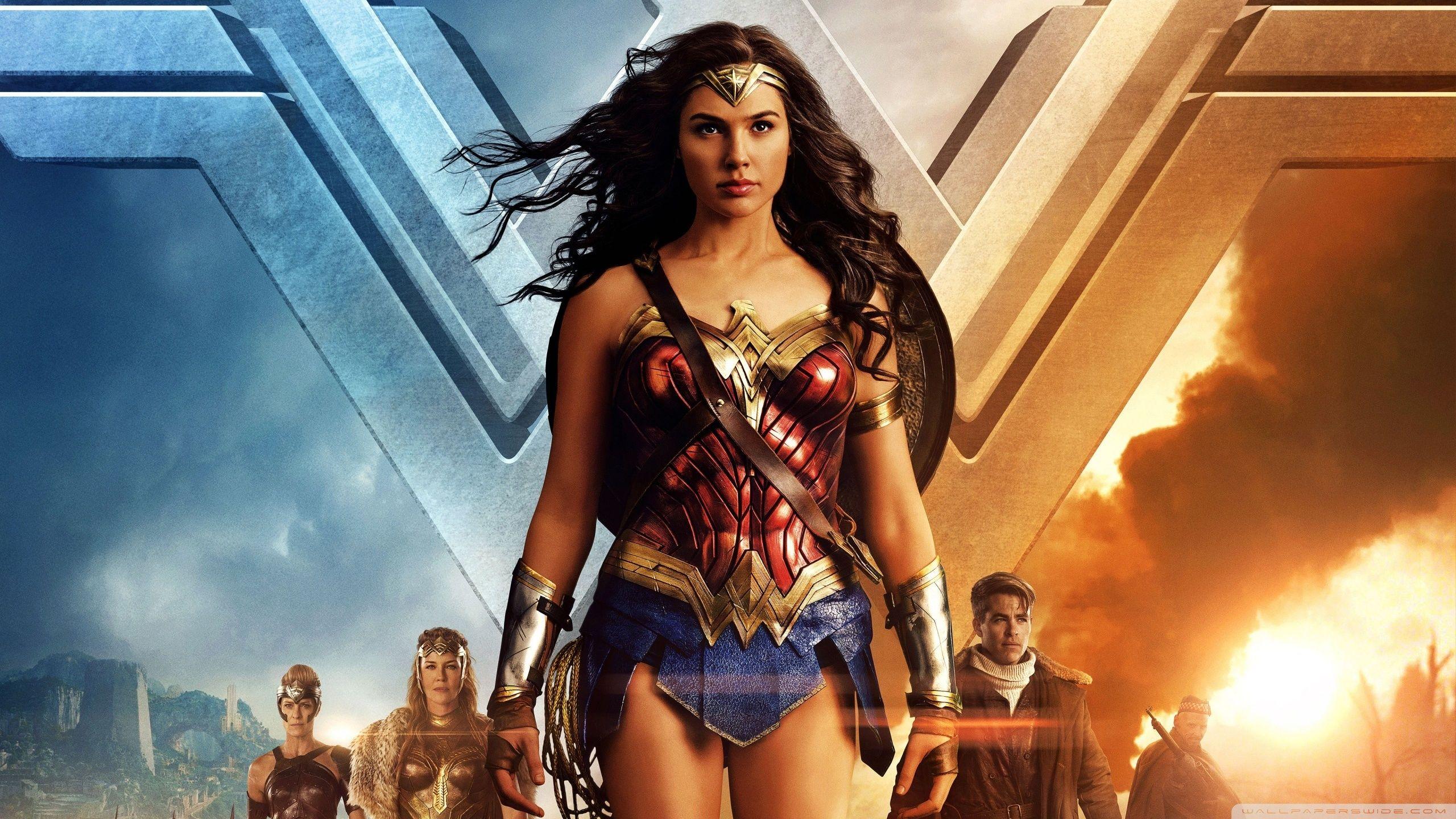 Wonder Woman ❤ 4K HD Desktop Wallpaper for 4K Ultra HD TV • Dual