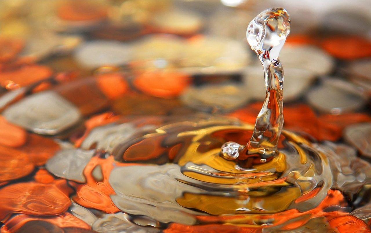 Orange water drop wallpaper. Orange water drop