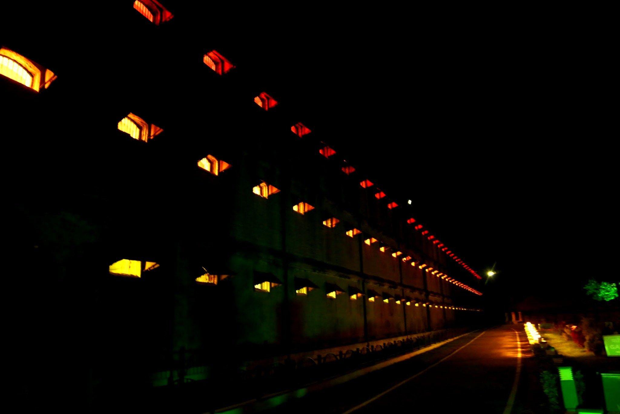 Cellular jail Light and Sound Show Wallpaper & Background Image