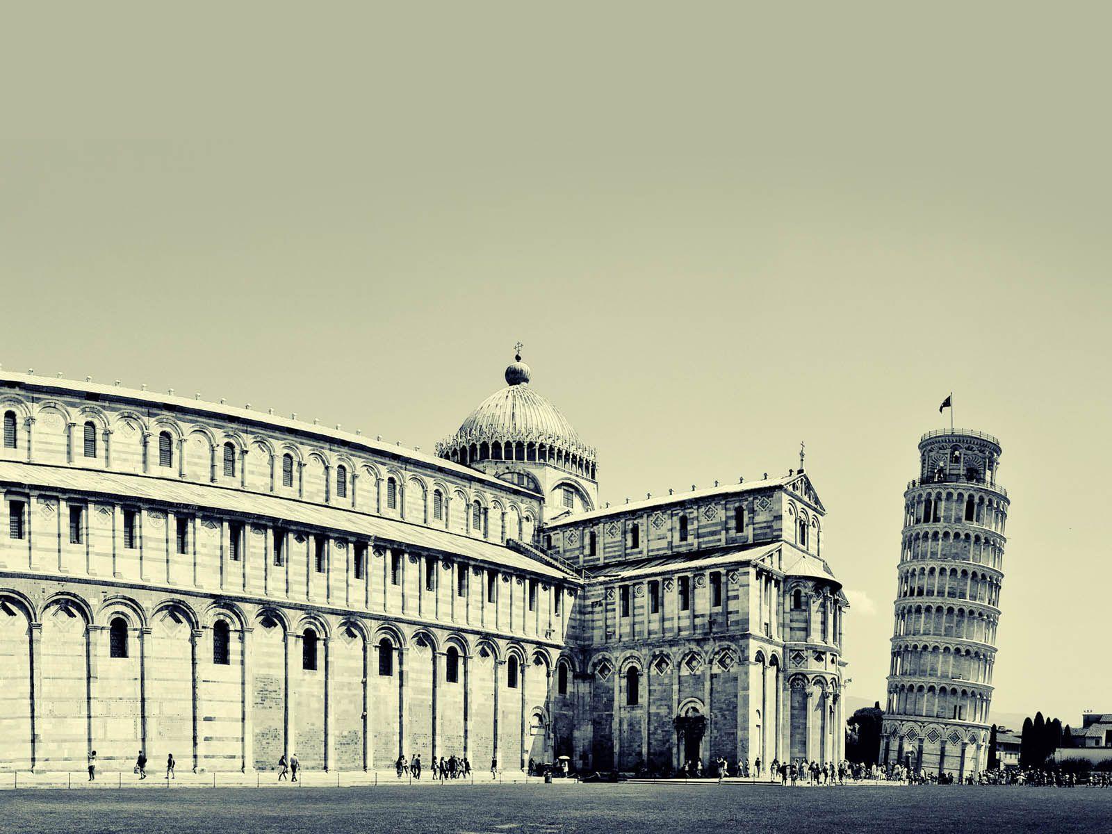wallpaper: Pisa Tower