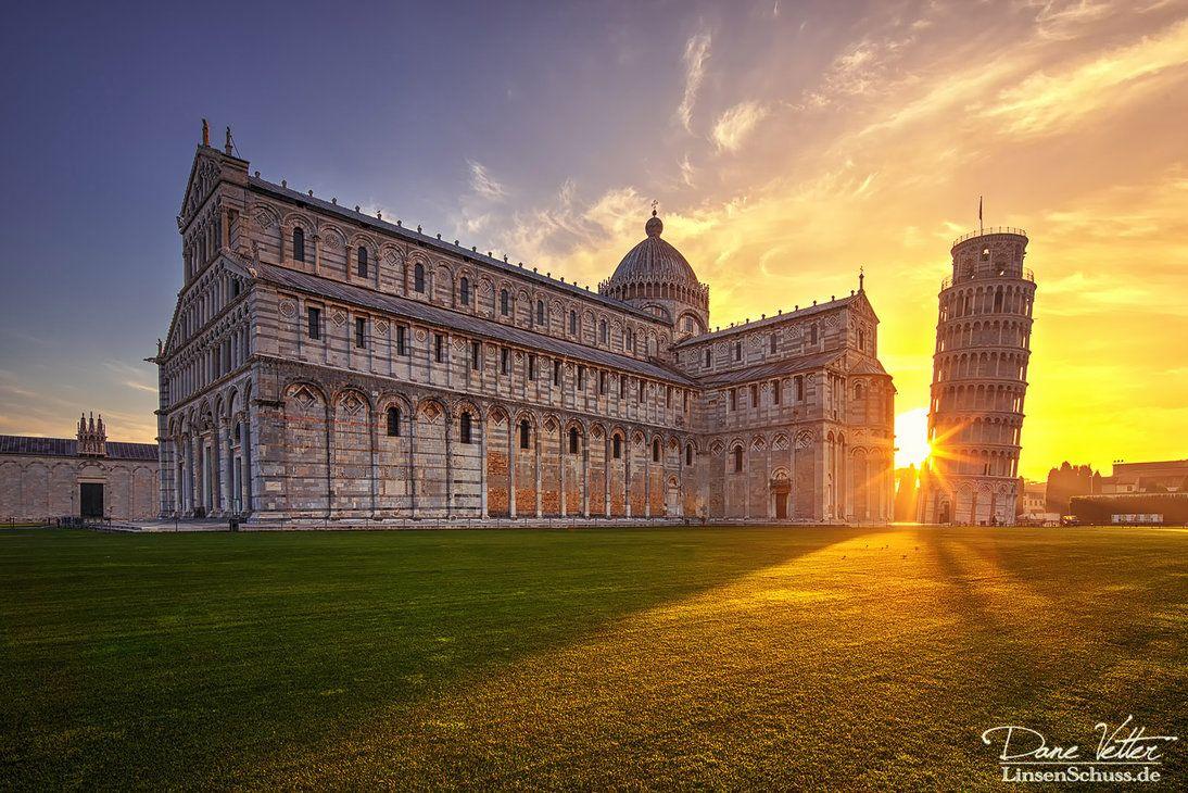 Sunrise at the Leaning Tower of Pisa