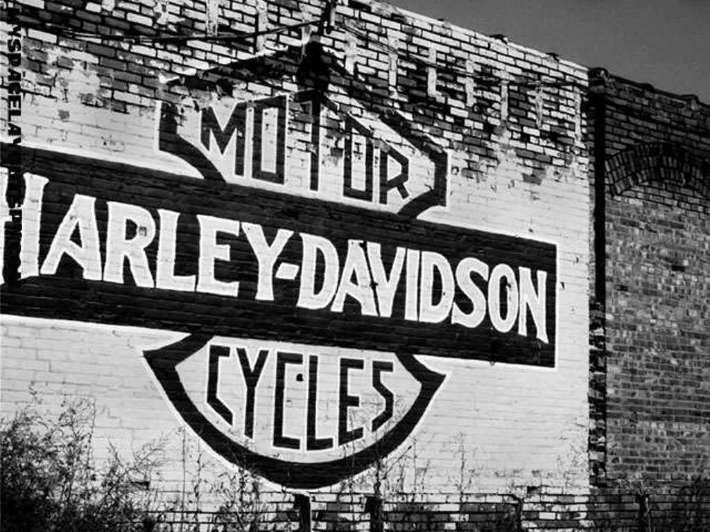 Harley Davidson: Glory Ride Or Slide For Income Investors?. Income
