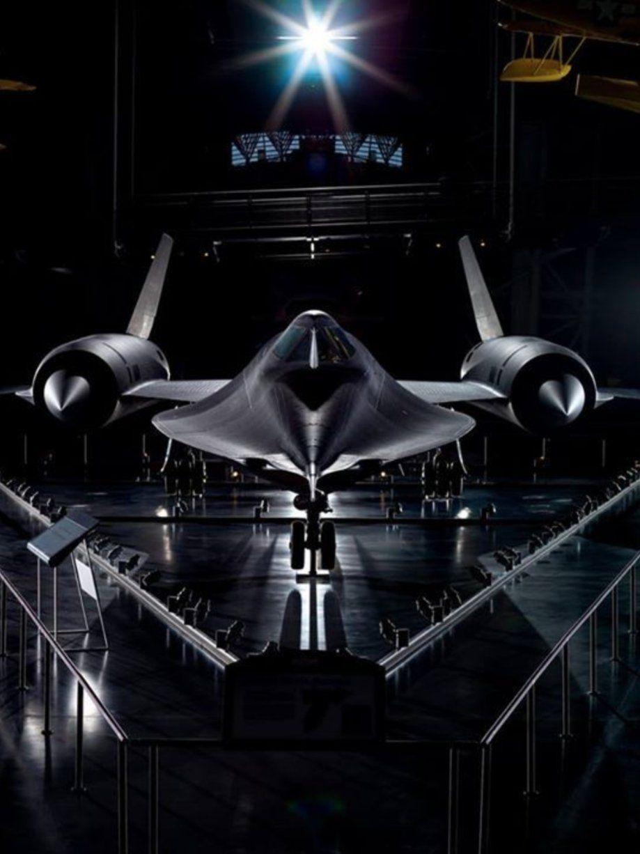 SR 71 Blackbird Wallpaper High Res Photo Picture Fastest Plane
