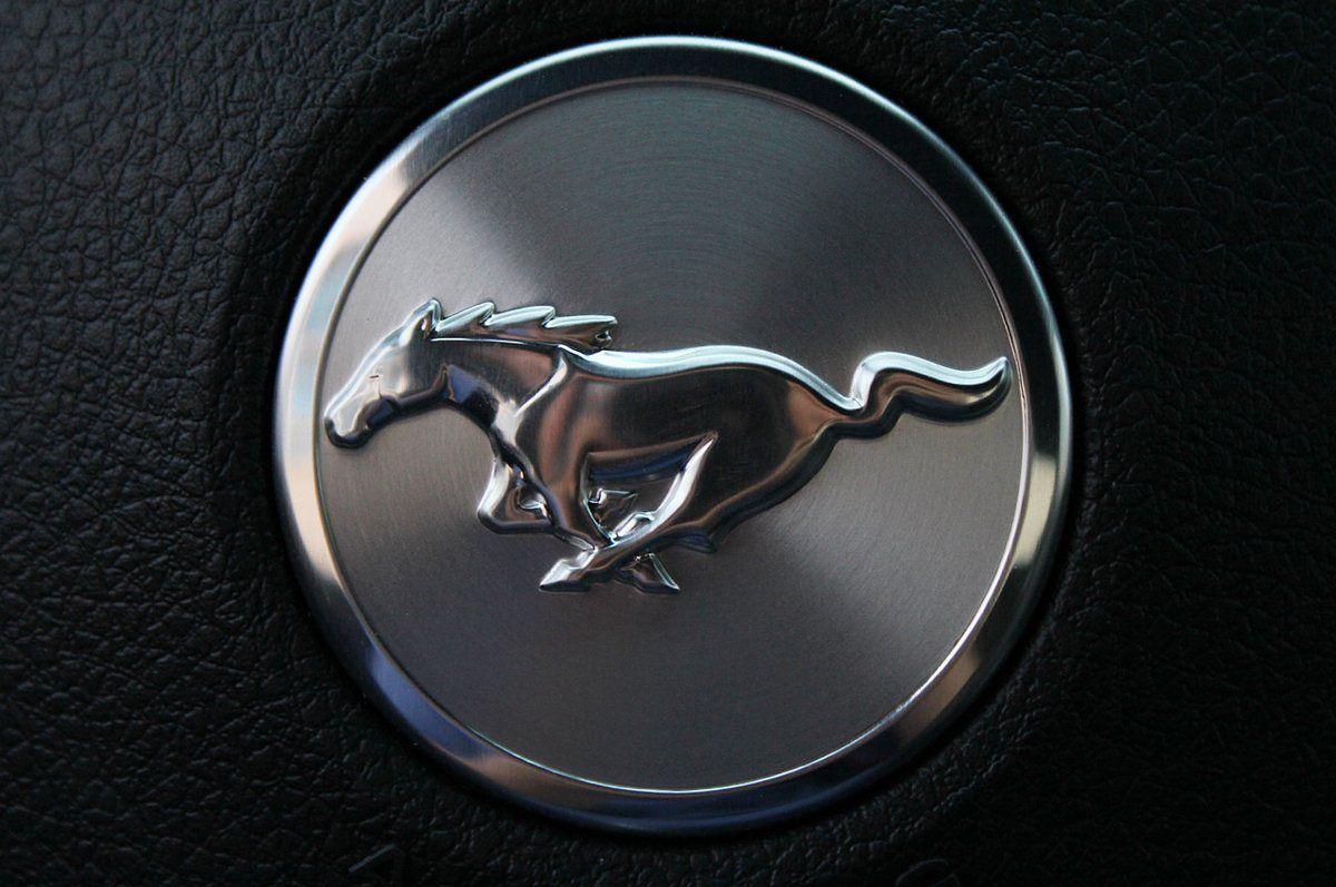 Ford Mustang Logo Wallpaper Iphone