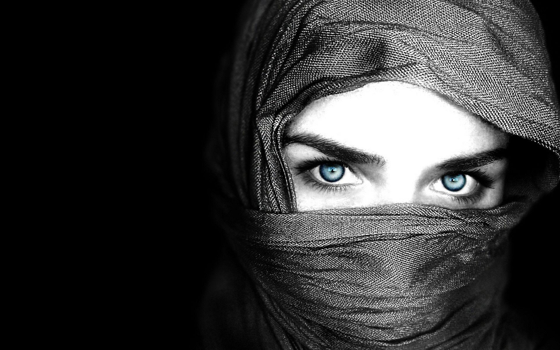 Arabic Girl Background