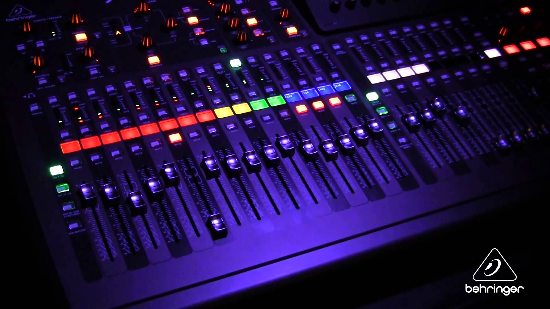 The World Famous Whisky A Go Go Upgrades to BEHRINGER's X32 Digital