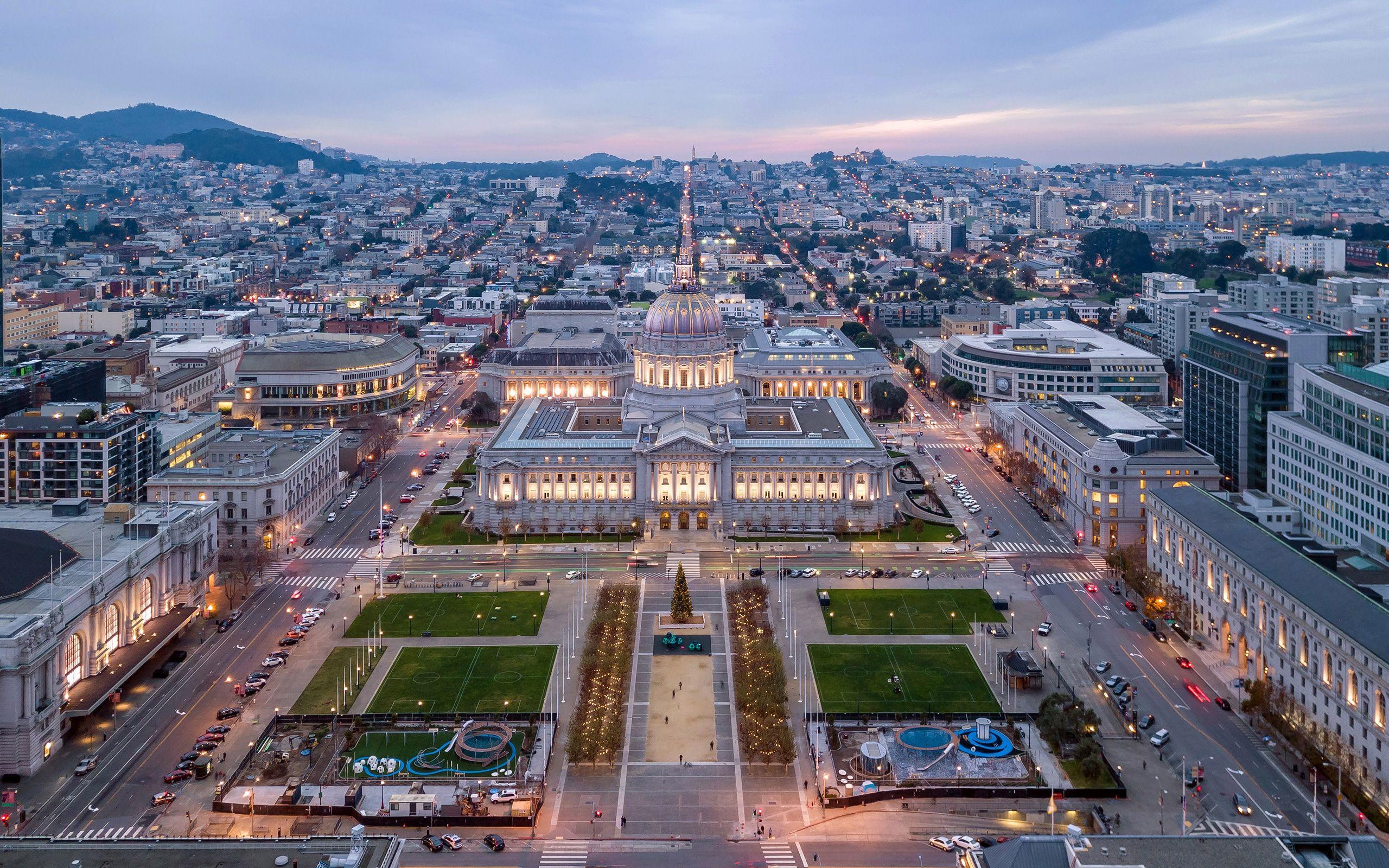 Daily Wallpaper: Civic Center, San Francisco. I Like To Waste My Time