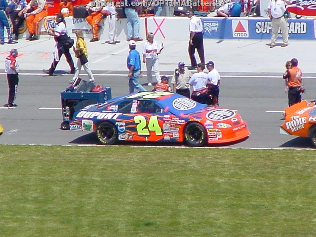 Jeff Gordon's #NASCAR DuPont Chevrolet Monte Carlo on the starting