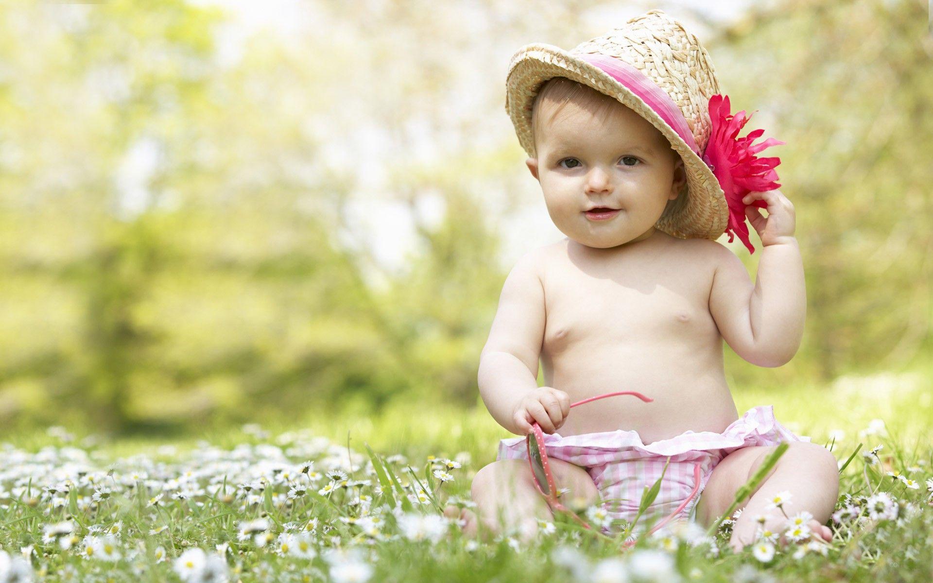 Sweet Baby for Desktop Wallpaper HD Wallpaper