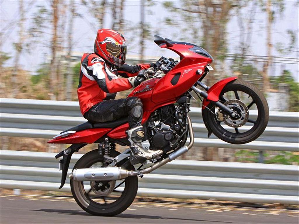 Bajaj 180 Pulsar Wallpapers