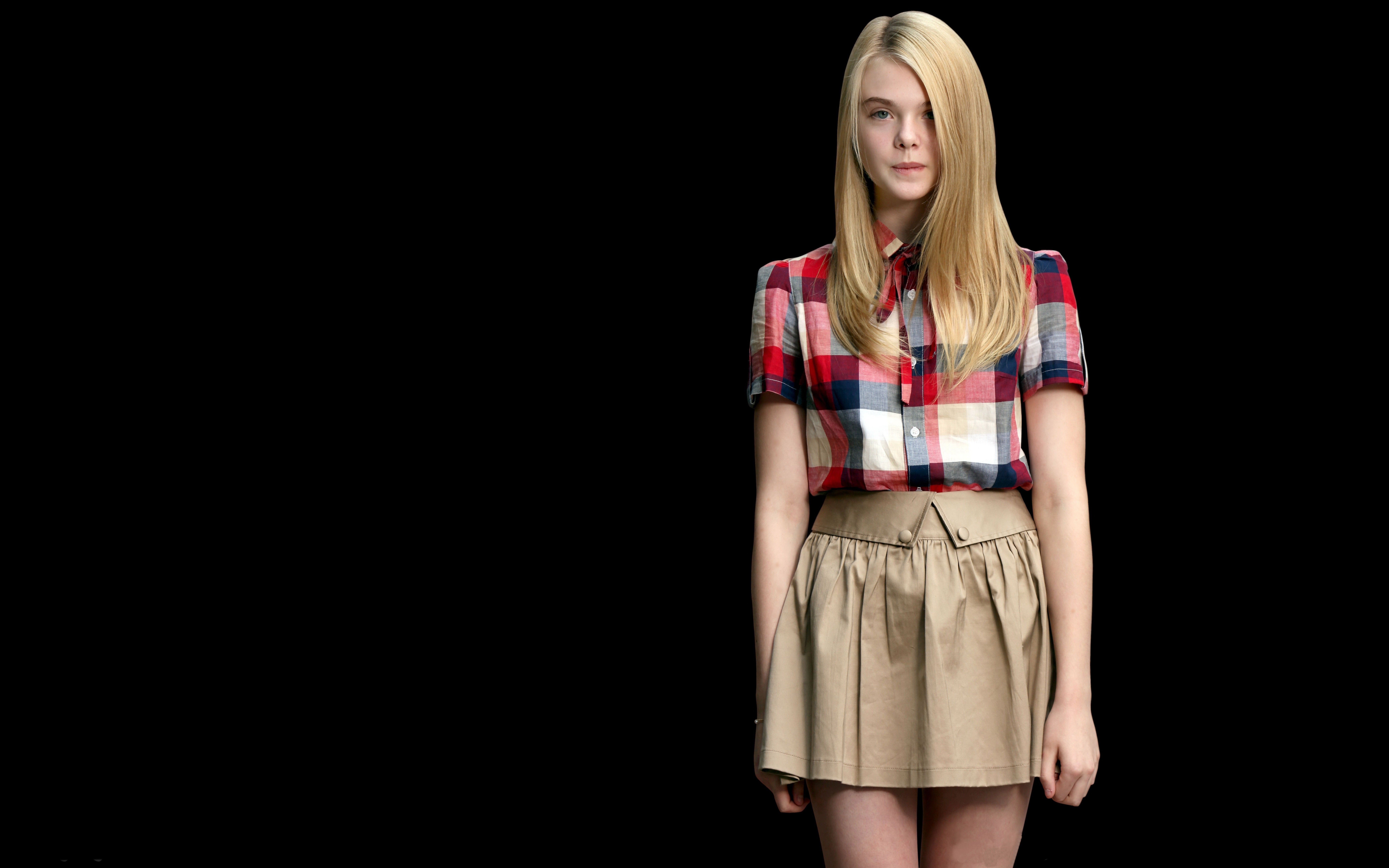 Elle Fanning Wallpaper, Picture, Image