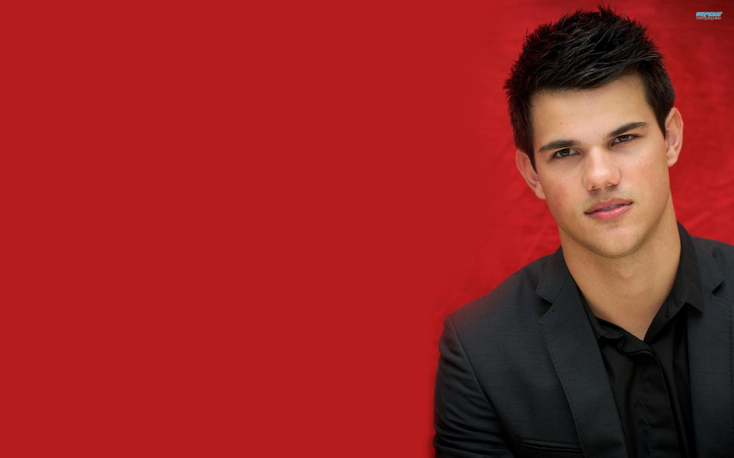 Taylor Lautner Photohoot HD Wallpaper of Celebrities