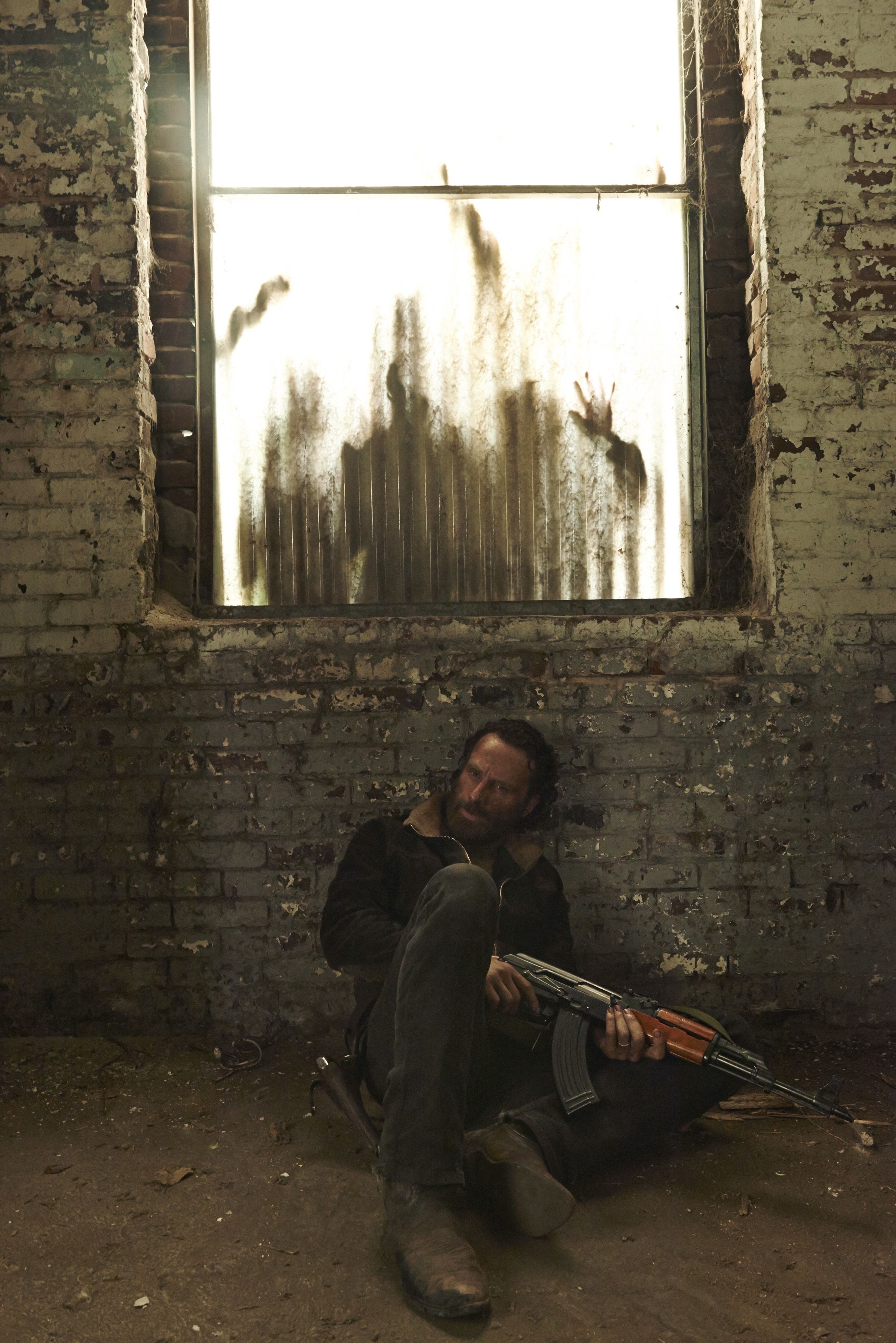 New Image Of Fun From 'The Walking Dead's Upcoming Fifth Season