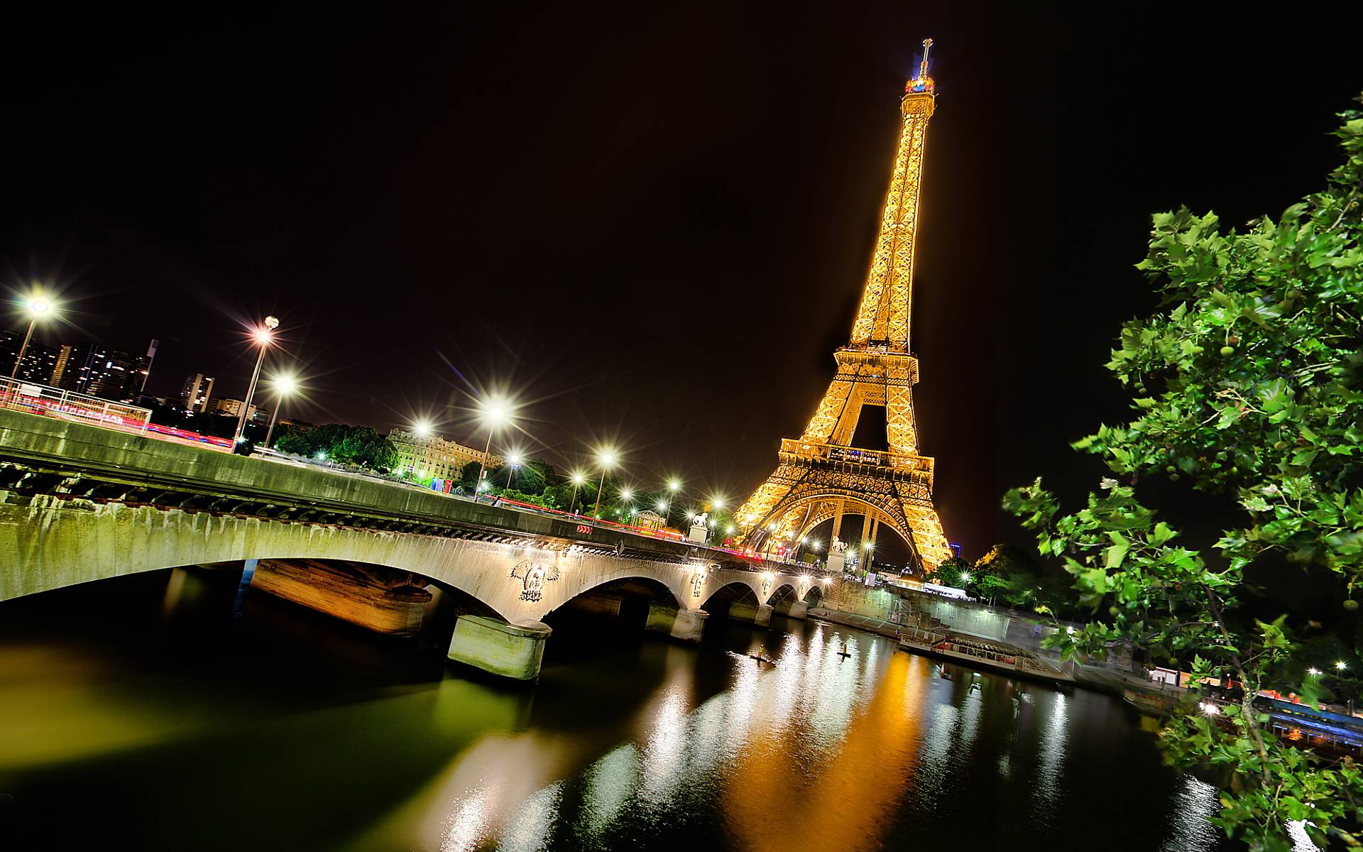 Eiffel Tower At Night Wallpaper HD With Wallpaper Wide Resolution
