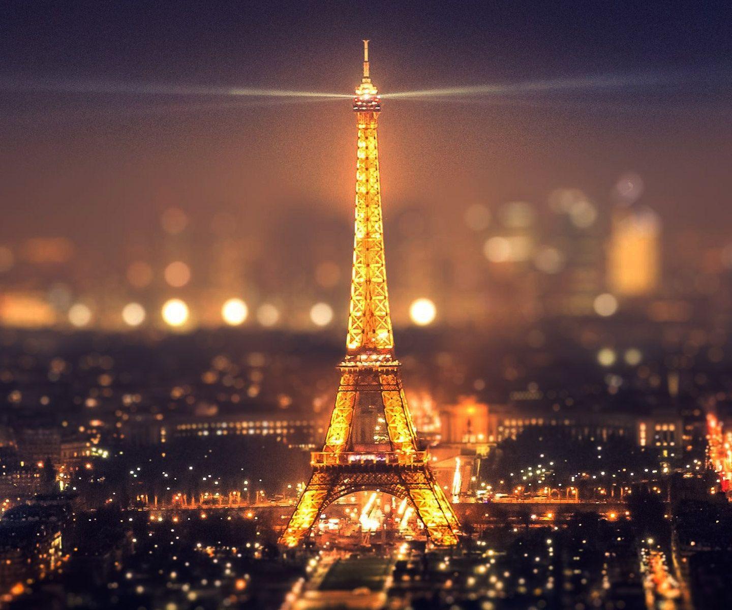 NIGHT VIEW OF PARIS - Download free wallpaper for your android