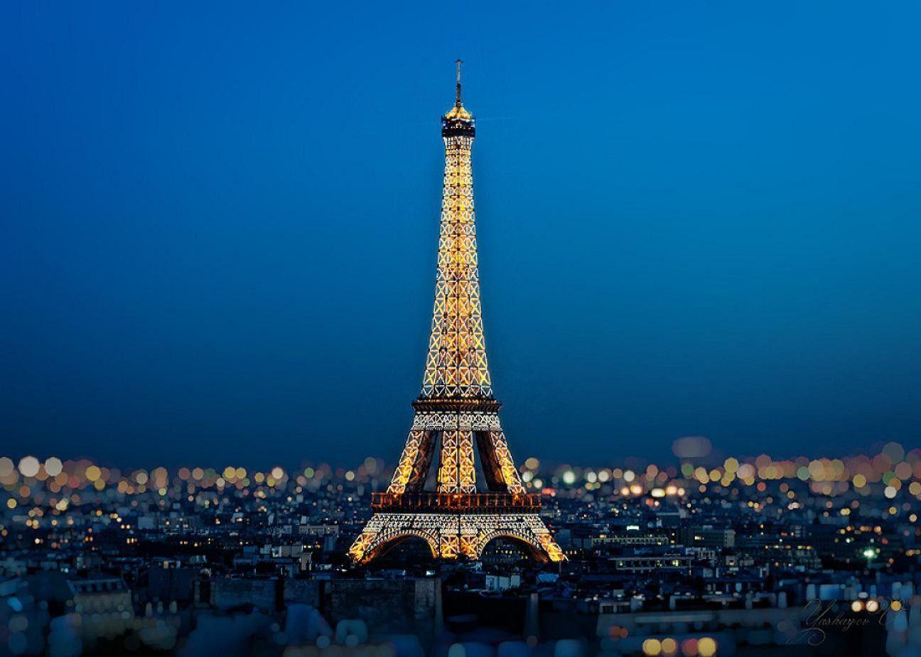 Modern: Paris Night Eiffel Tower City Free Desktop Background for HD