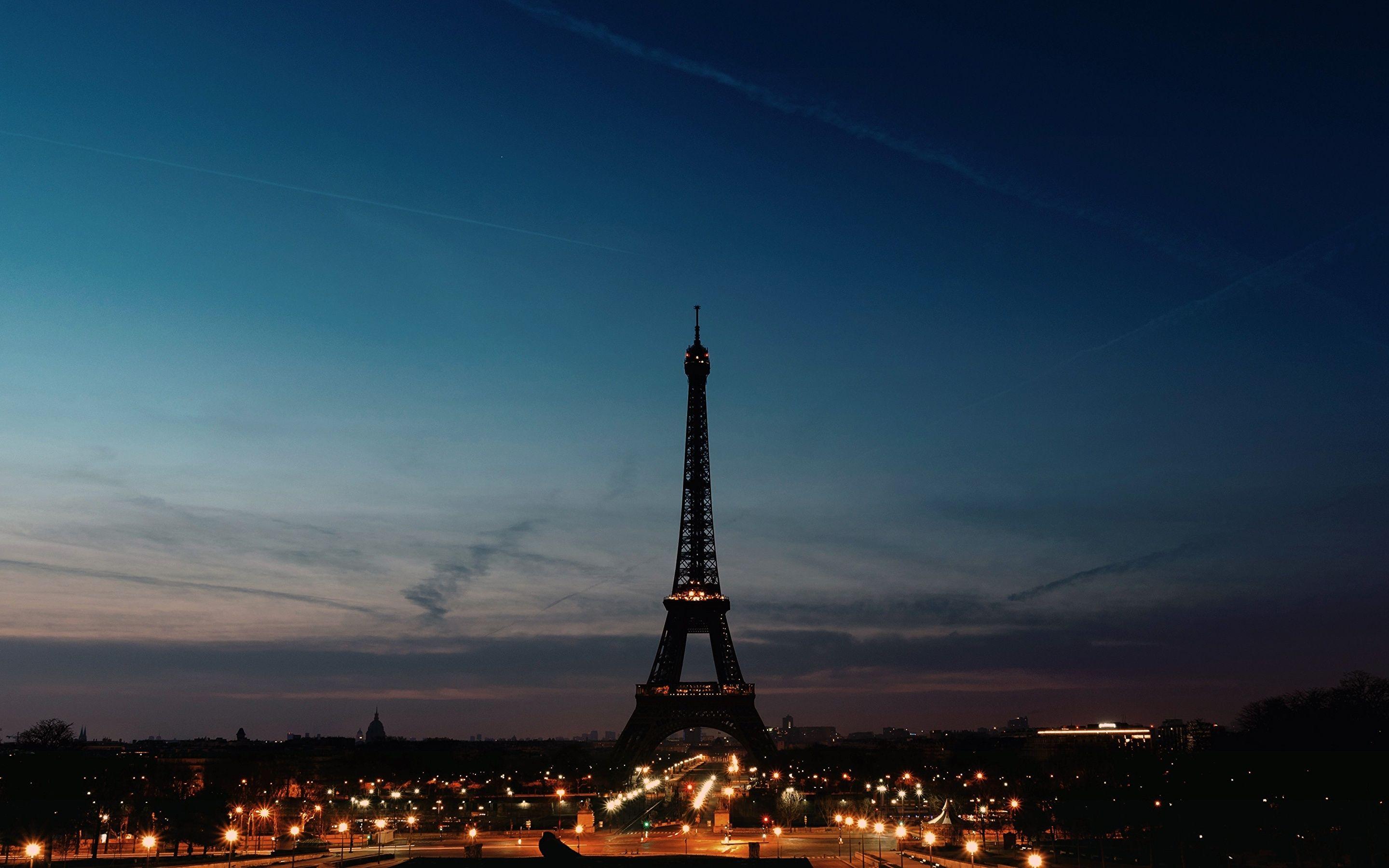 image Paris Eiffel Tower France Silhouette Sky night time 2880x1800