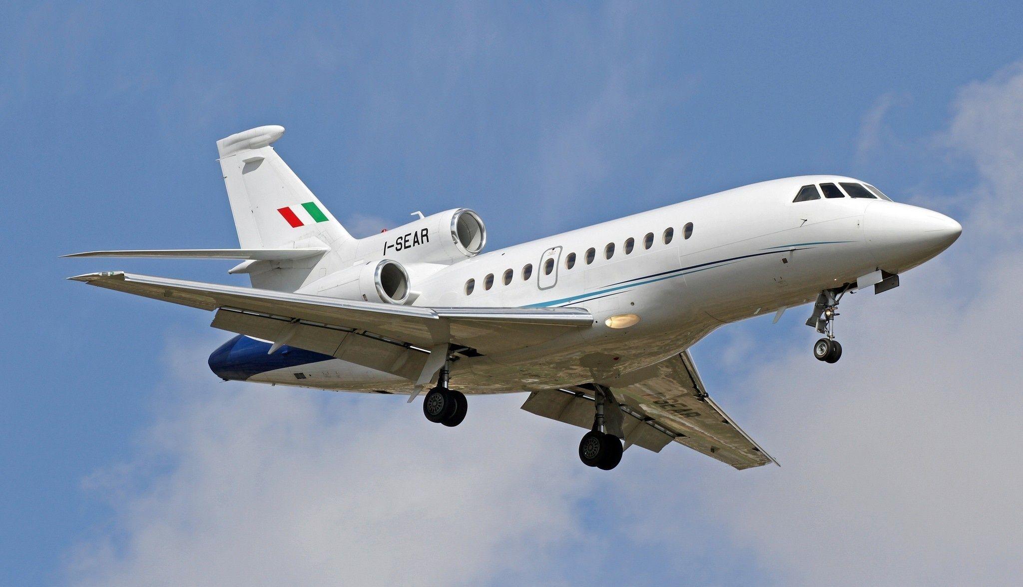 Download 2048x1175 dassault falcon 900ex, aviation, aircraft