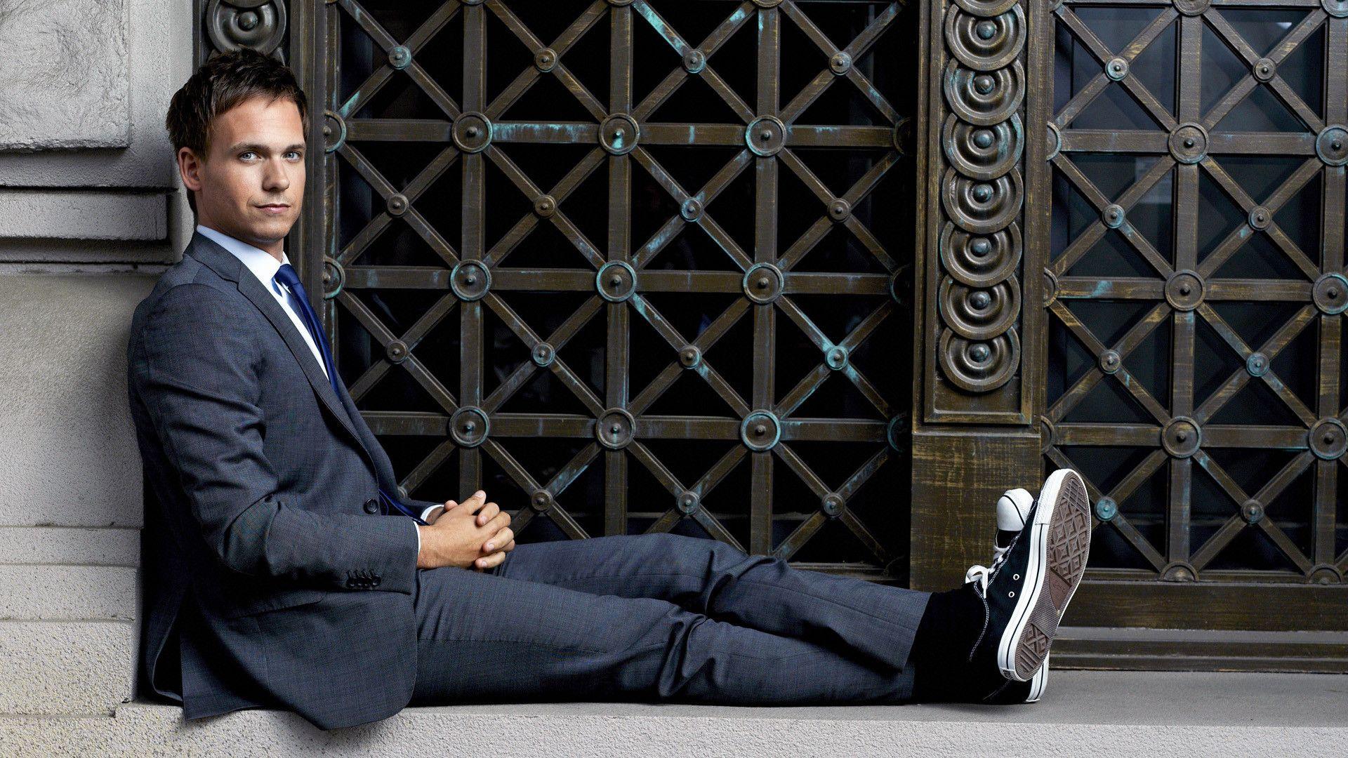 Suits Wallpaper, Picture, Image