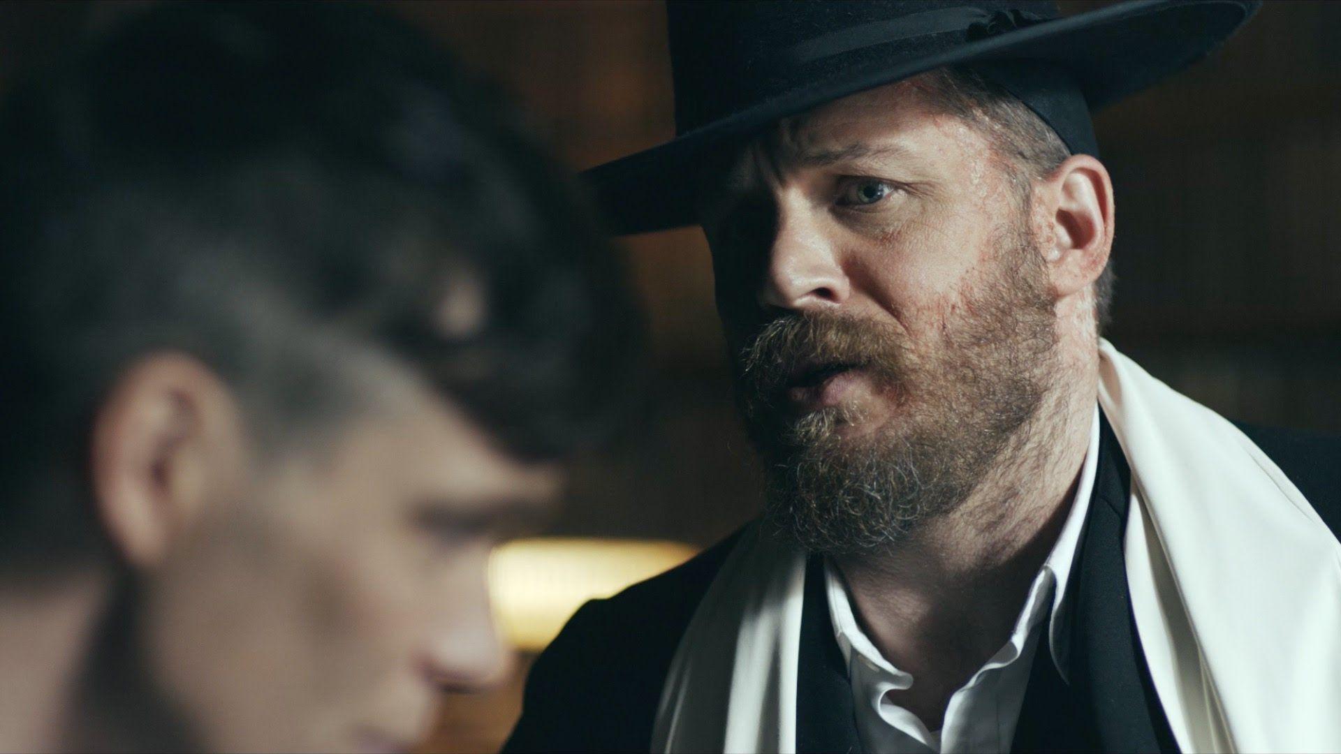 Alfie Solomons (Tom Hardy) confronts Tommy Blinders: Series
