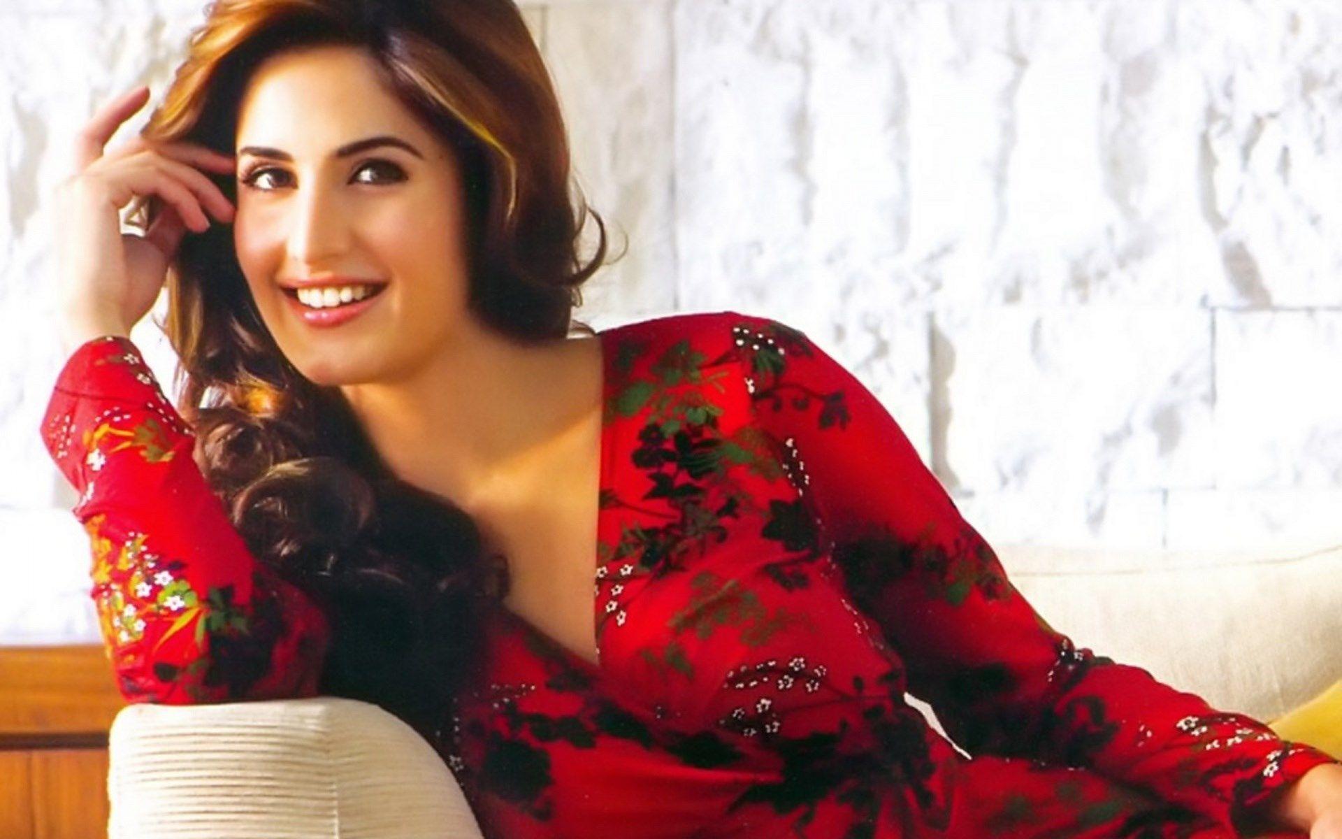 most beautiful katrina kaif wallpaper. sharovarka