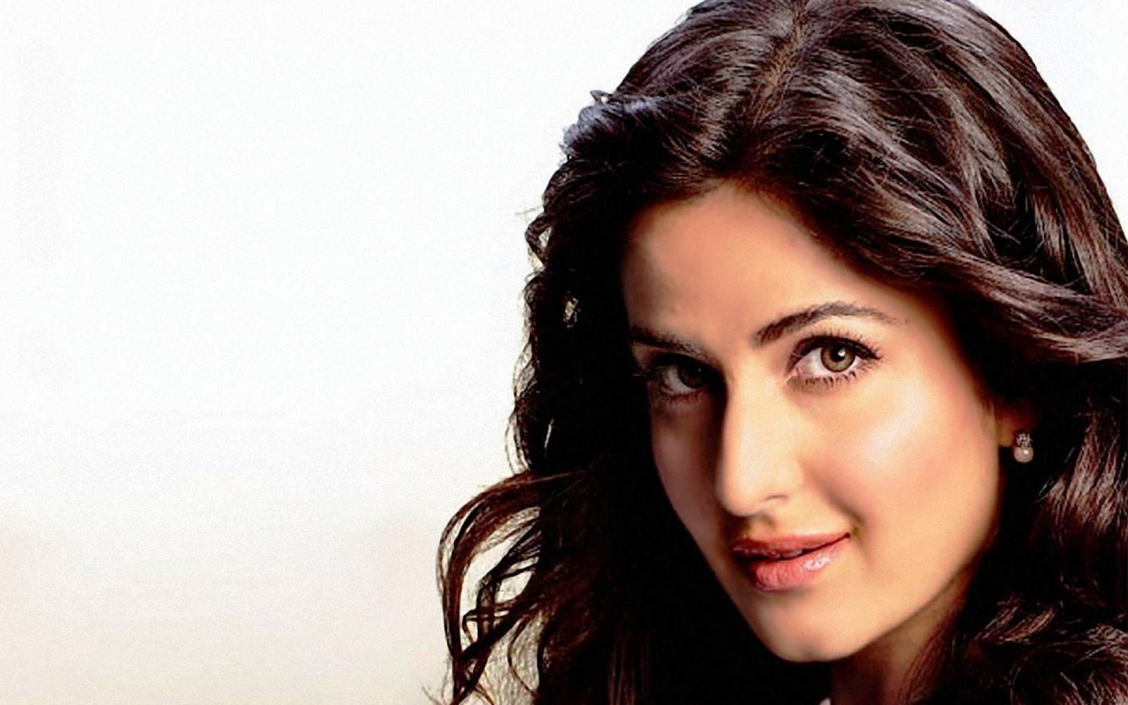 Katrina Kaif Wallpaper