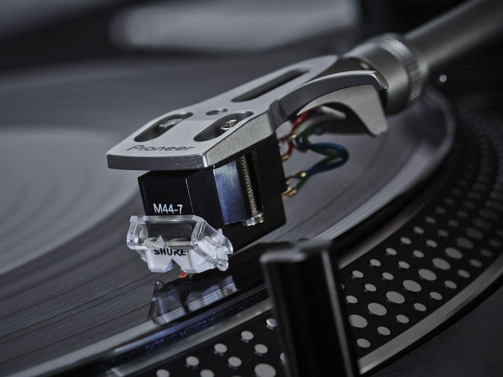 StereoLife Magazine PLX 1000