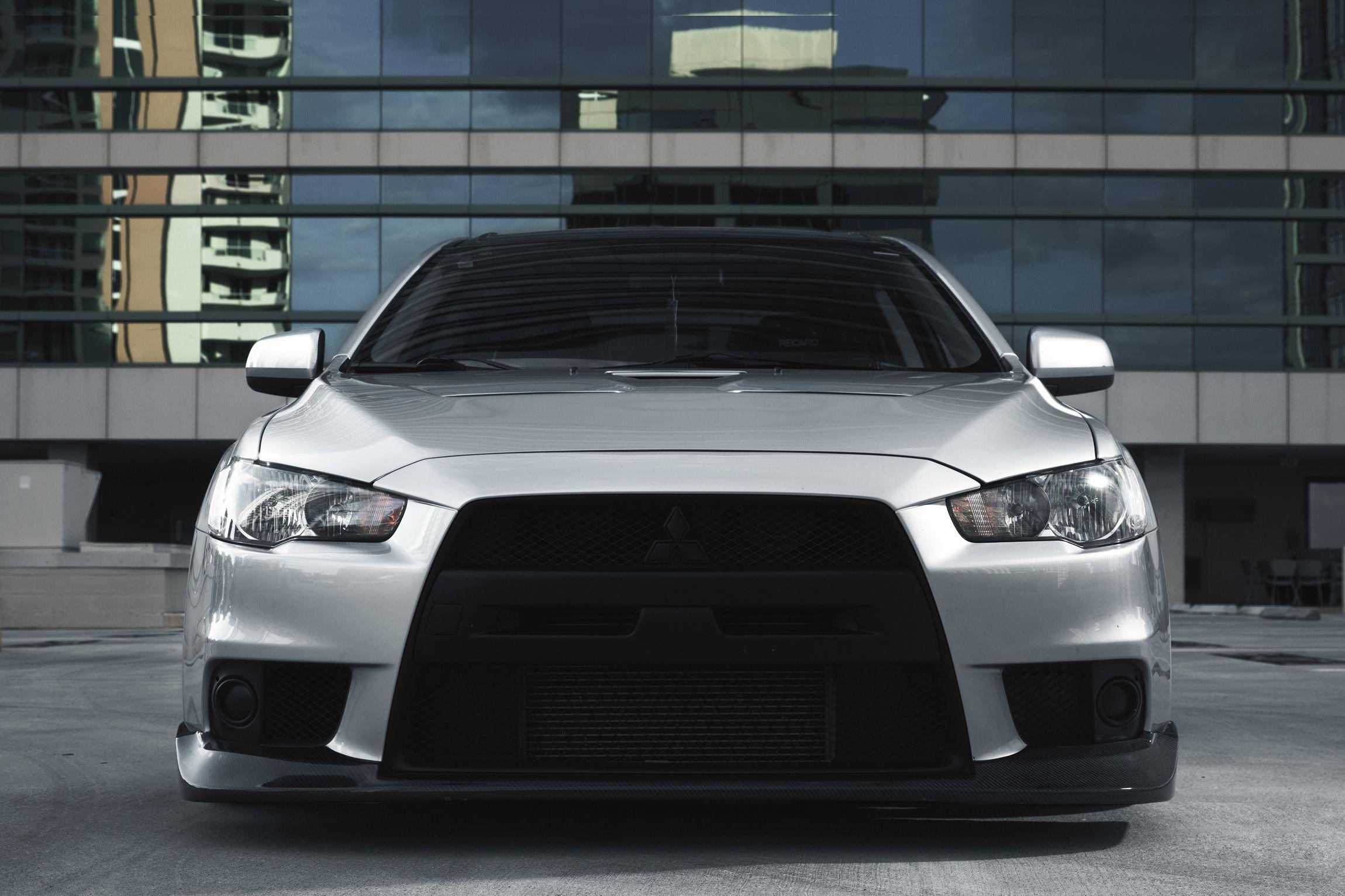 Mitsubishi Lancer 10 Фото