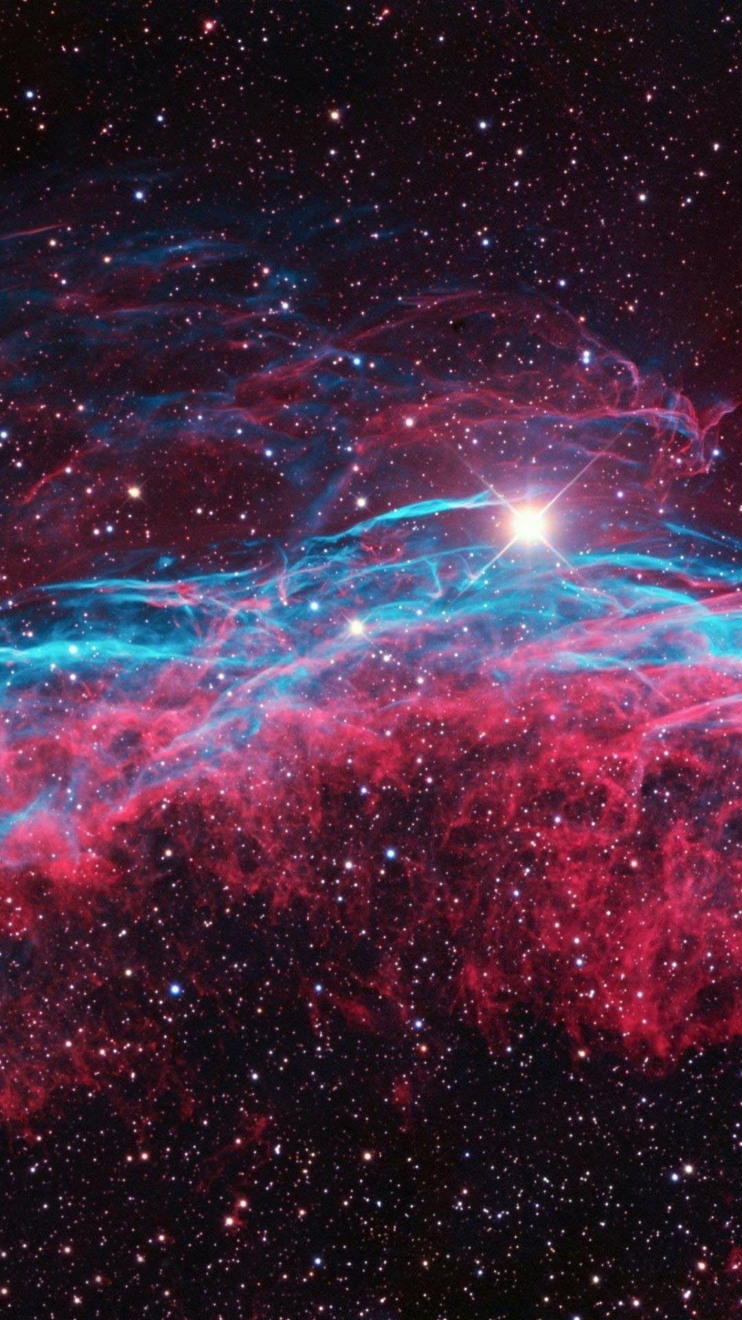 Veil Nebula Western Veil (Caldwell 34 / the Witch's Broom, Finger of God, or Filamentary Nebula). Nebulose, Stella polare, Foto