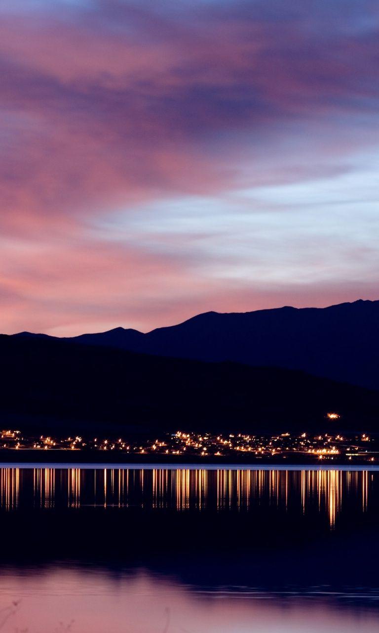 Mountain Town Nokia lumia 920 wallpaper. Free Wallpaper