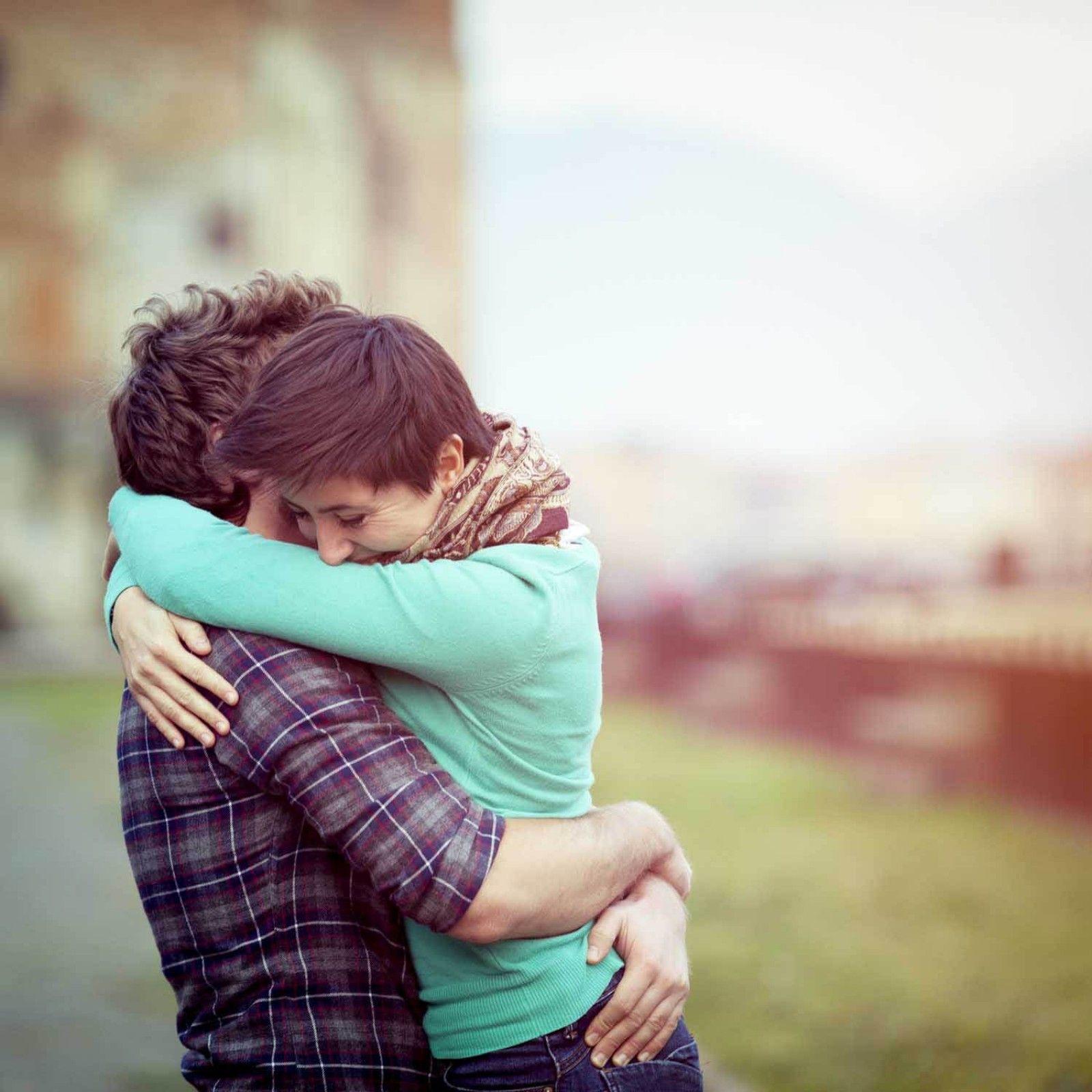 Download Free HD Wallpaper Of Love Couples Beautiful Couple Hug