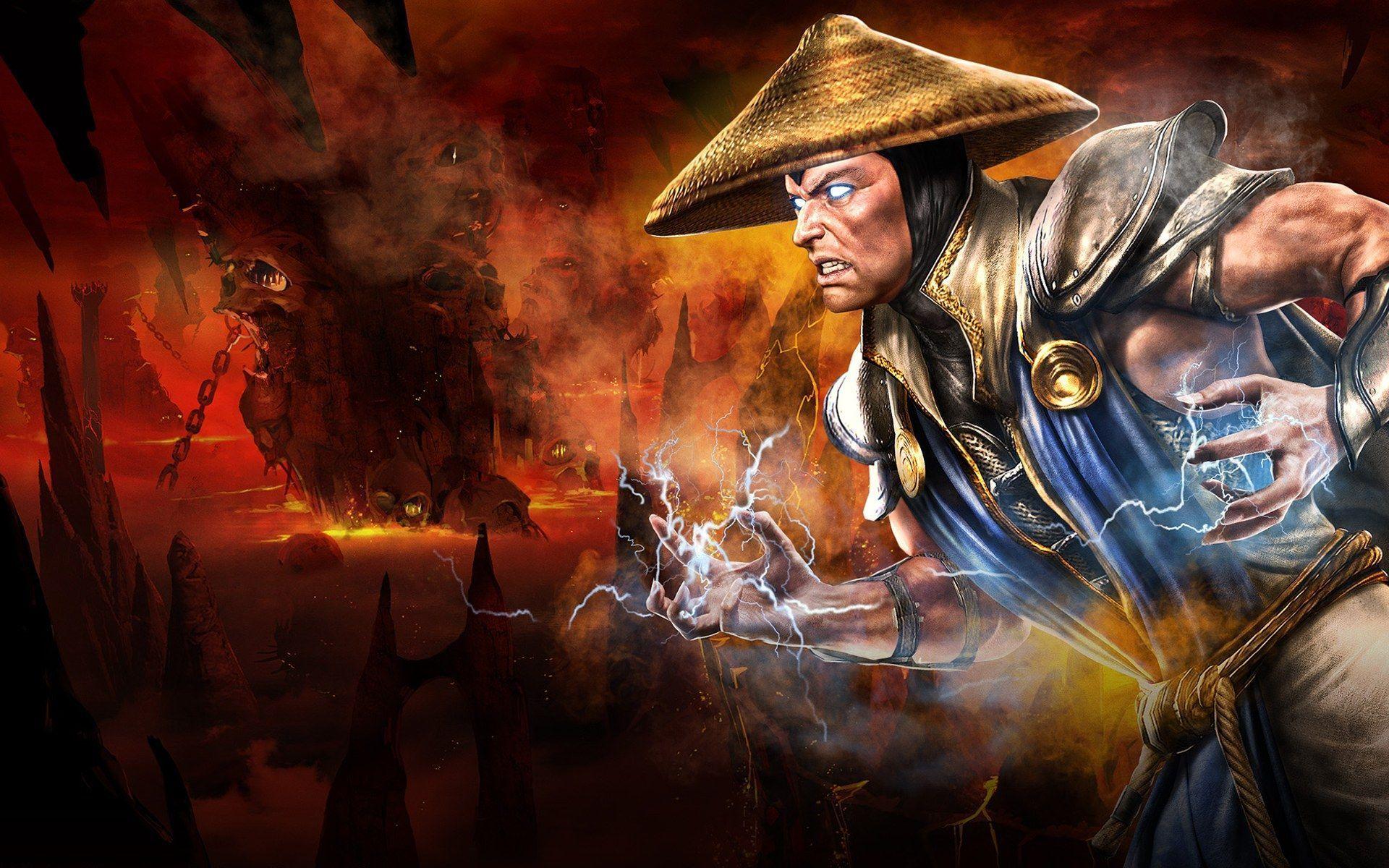 Left) 2011 Mortal Kombat fighter, Kitana. (Right) 2015 redesigned