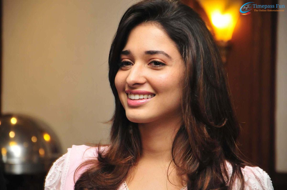Best Tamanna Bhatia Wallpaper