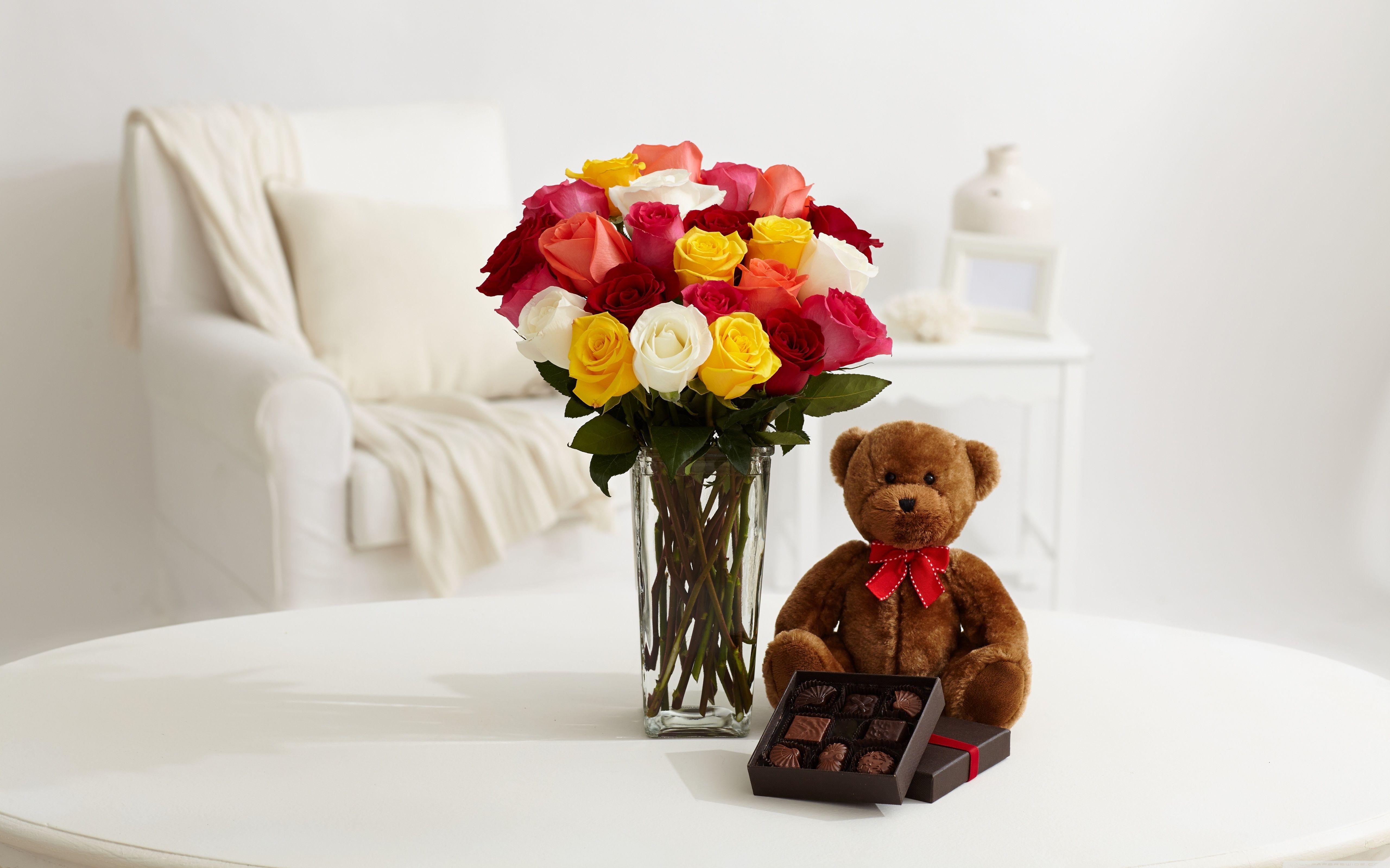 Roses and Chocolate and Teddy Bear ❤ 4K HD Desktop Wallpaper for 4K