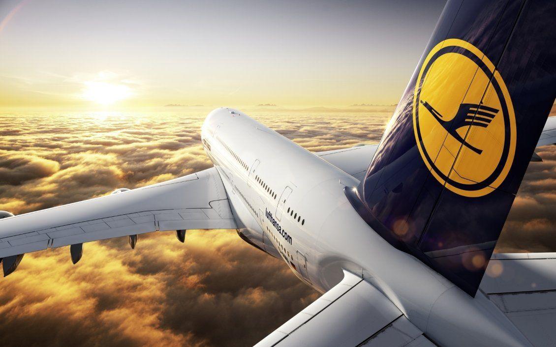 Wonderful fly with planes from Lufthansa over the clouds