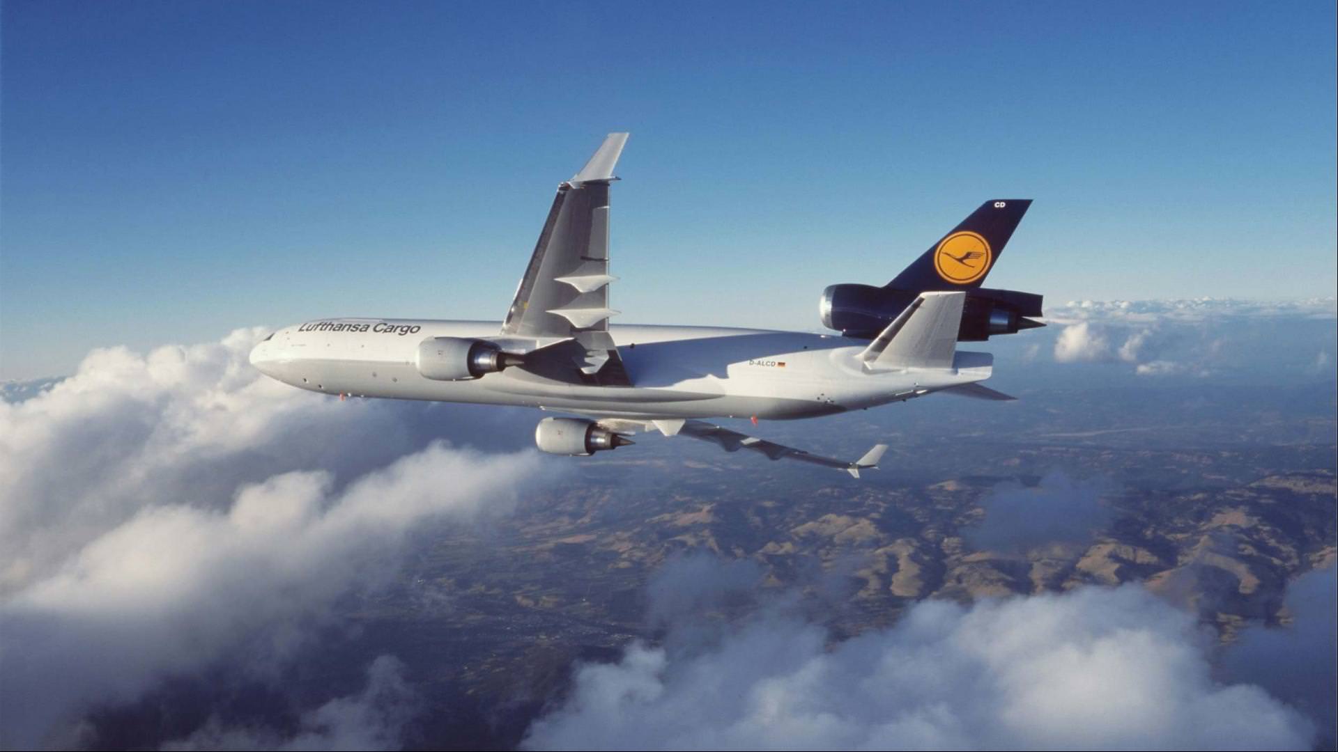 Lufthansa Airplane