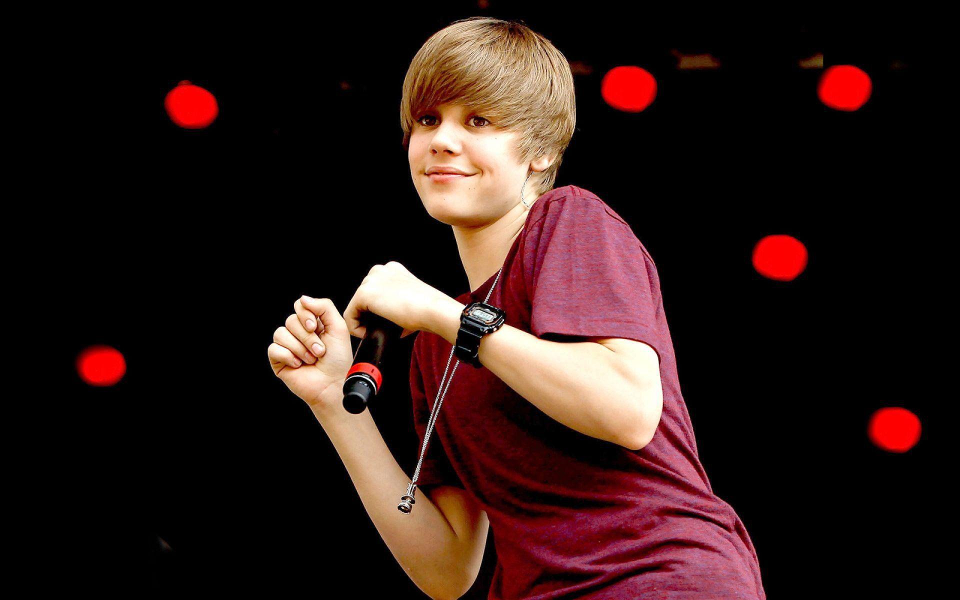 Justin Bieber Cute Picture 2012