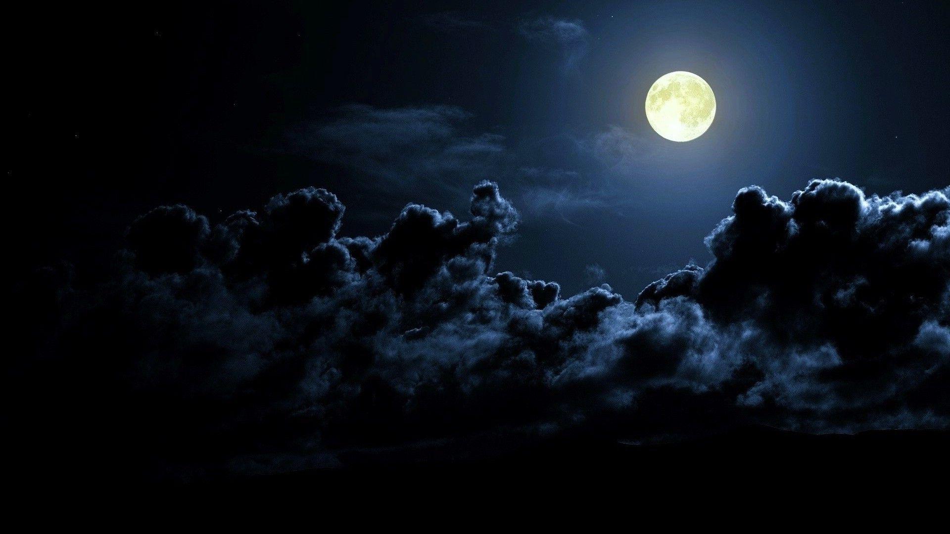 Awesome Moon In Night Wallpaper
