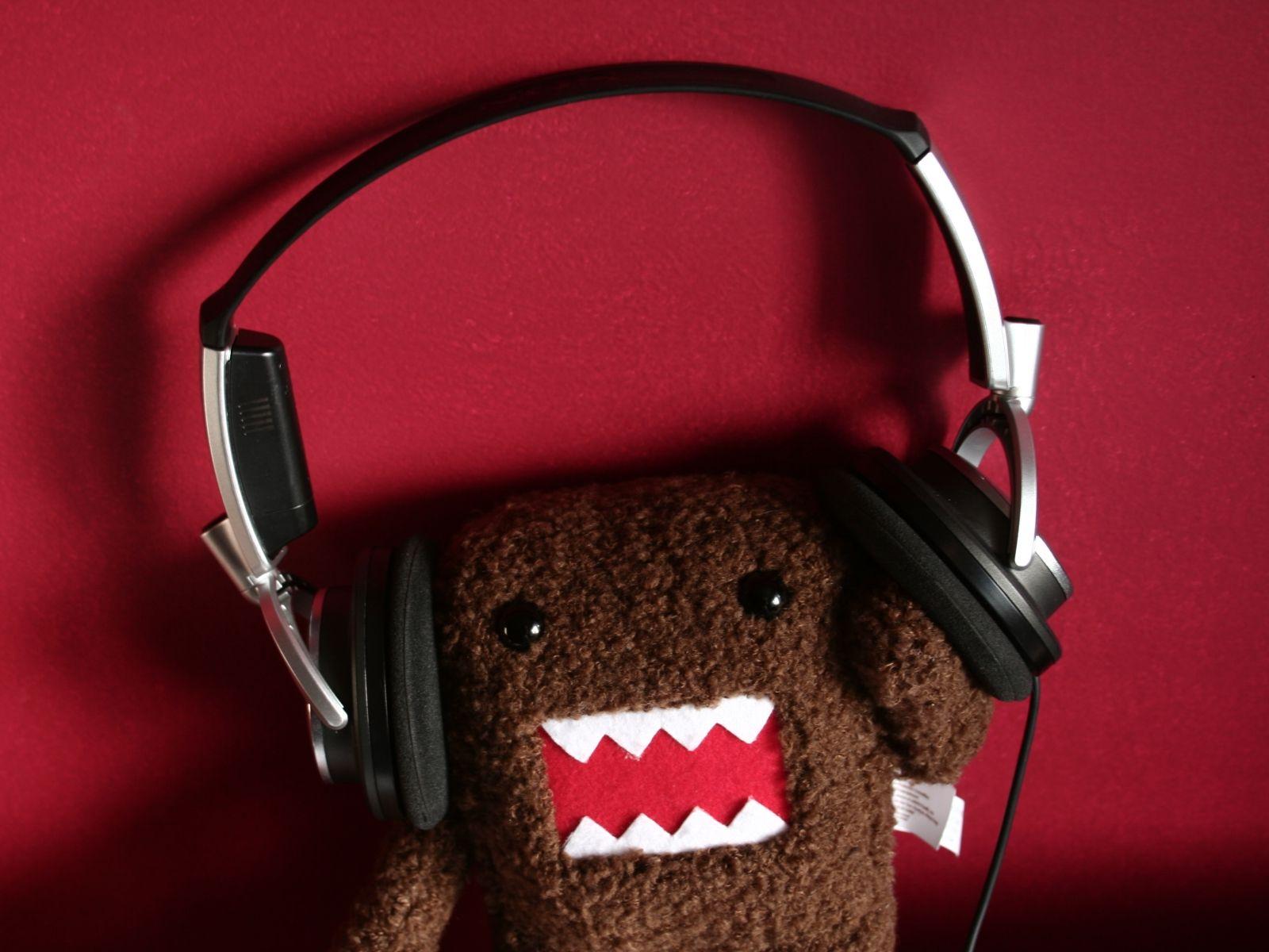 Domo Domo Kun Headphones Red