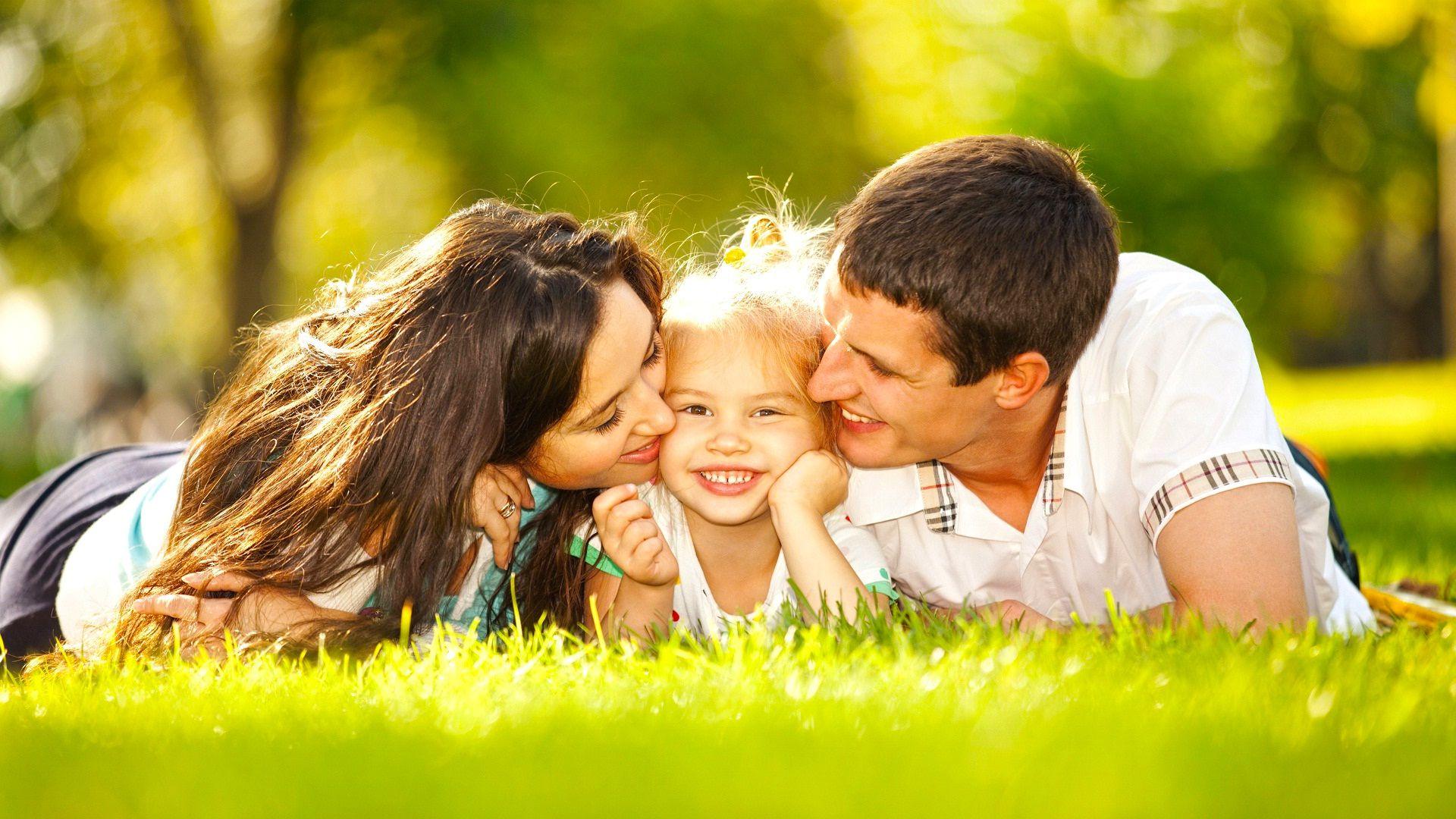 Happy Family Couple And Kid. Download HD Wallpaper