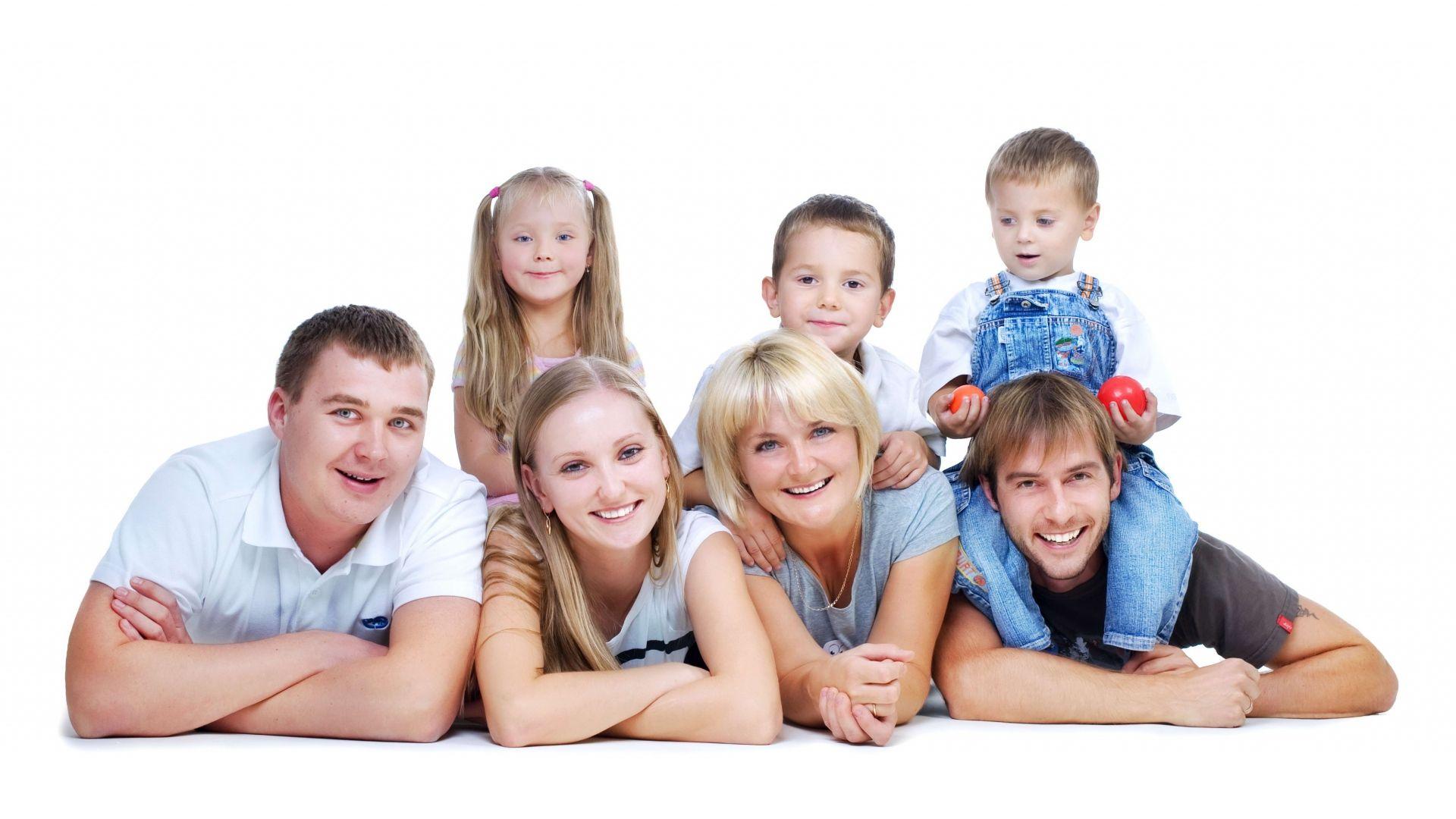 Big Happy Family Wallpaper HD 1080p High Resolution Wallpaper Full