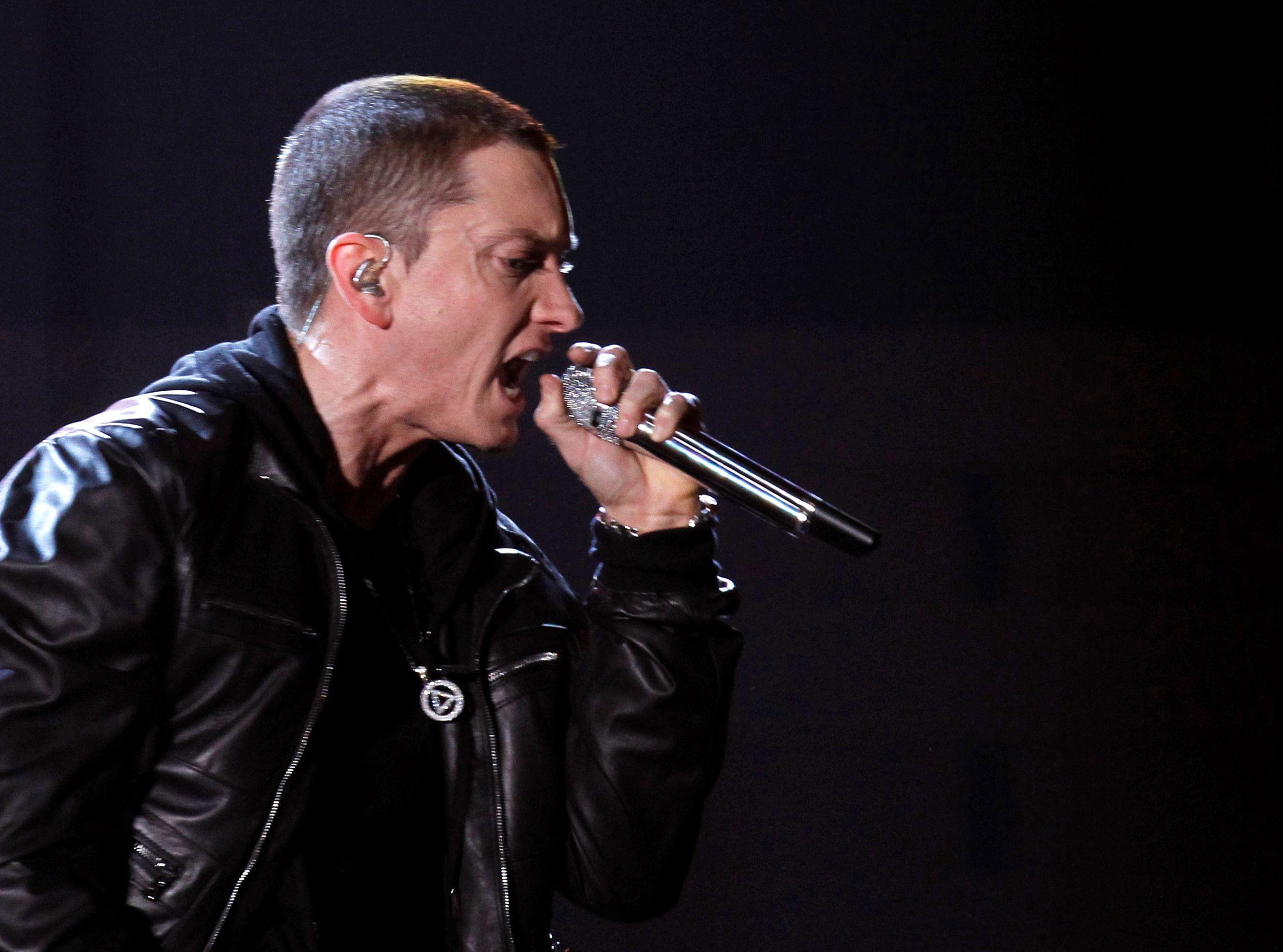 Eminem HD Wallpaper Ch03e