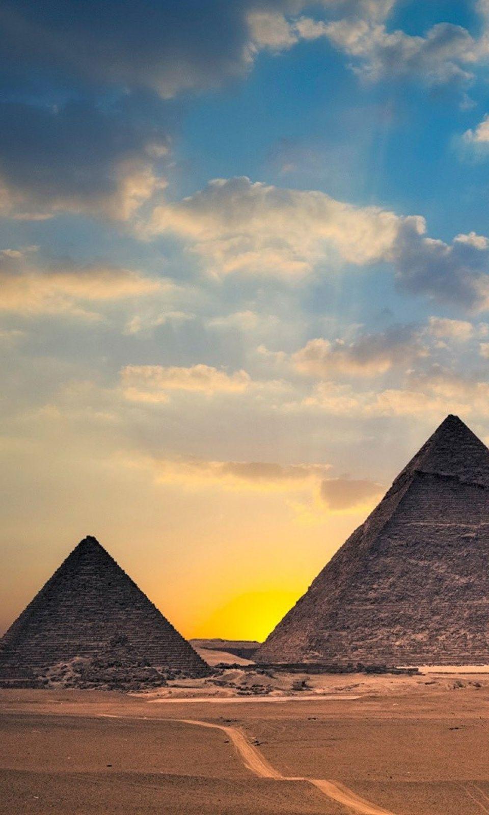 Egypt Pyramids Mobile Wallpaper